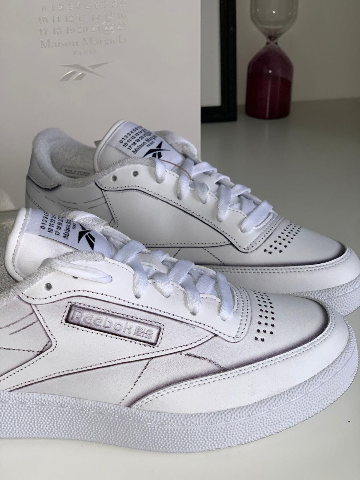 Maison Margiela × Reebok MAISON MARGIELA X REEBOK CLUB C WHITE Size US 9 / IT 39 - 19 Thumbnail