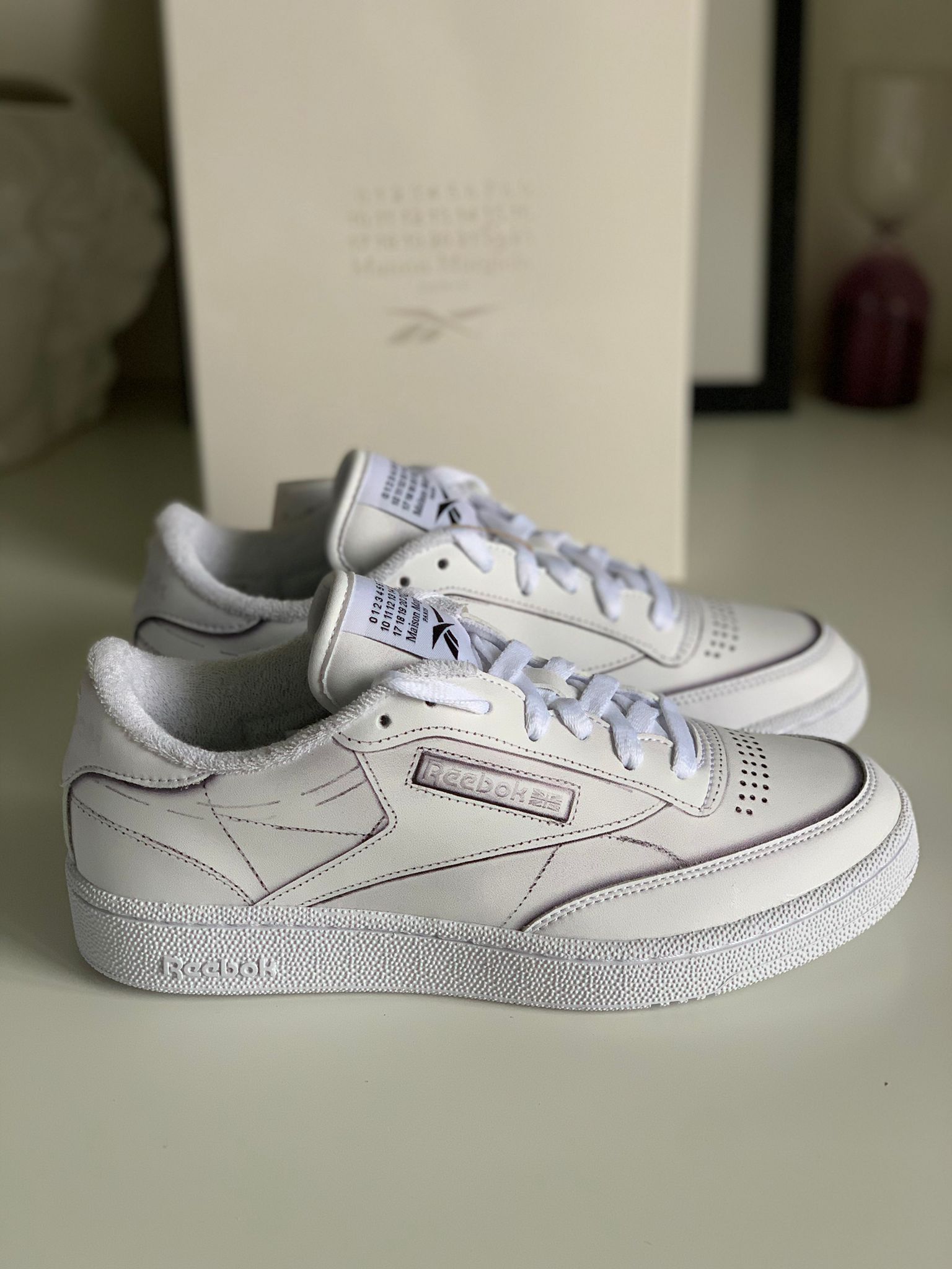 Maison Margiela × Reebok MAISON MARGIELA X REEBOK CLUB C WHITE Size US 9 / IT 39 - 15 Thumbnail