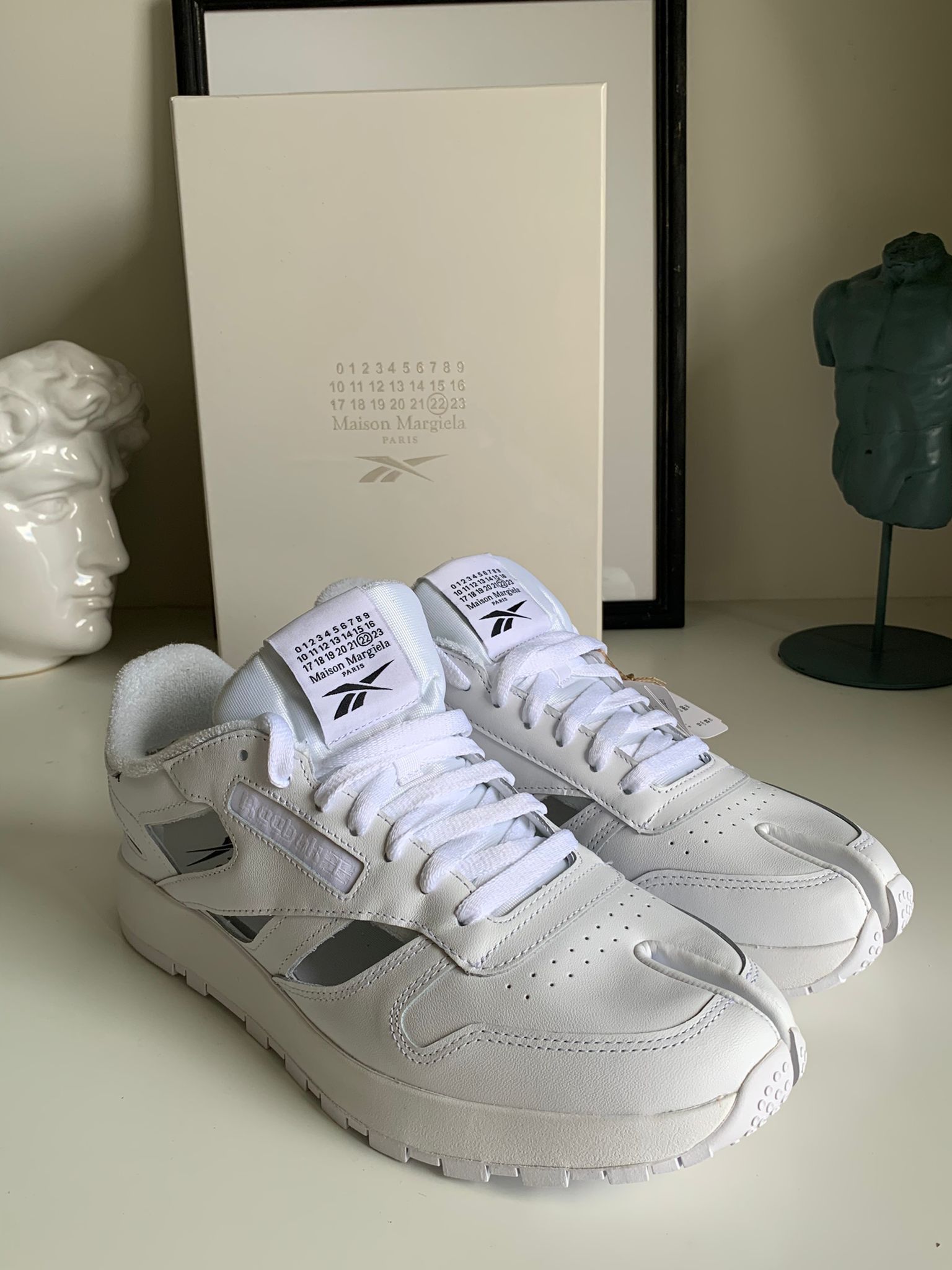 Maison Margiela × Reebok MAISON MARGIELA x Reebok Classic Leather DQ Tabi  sneakers | Grailed