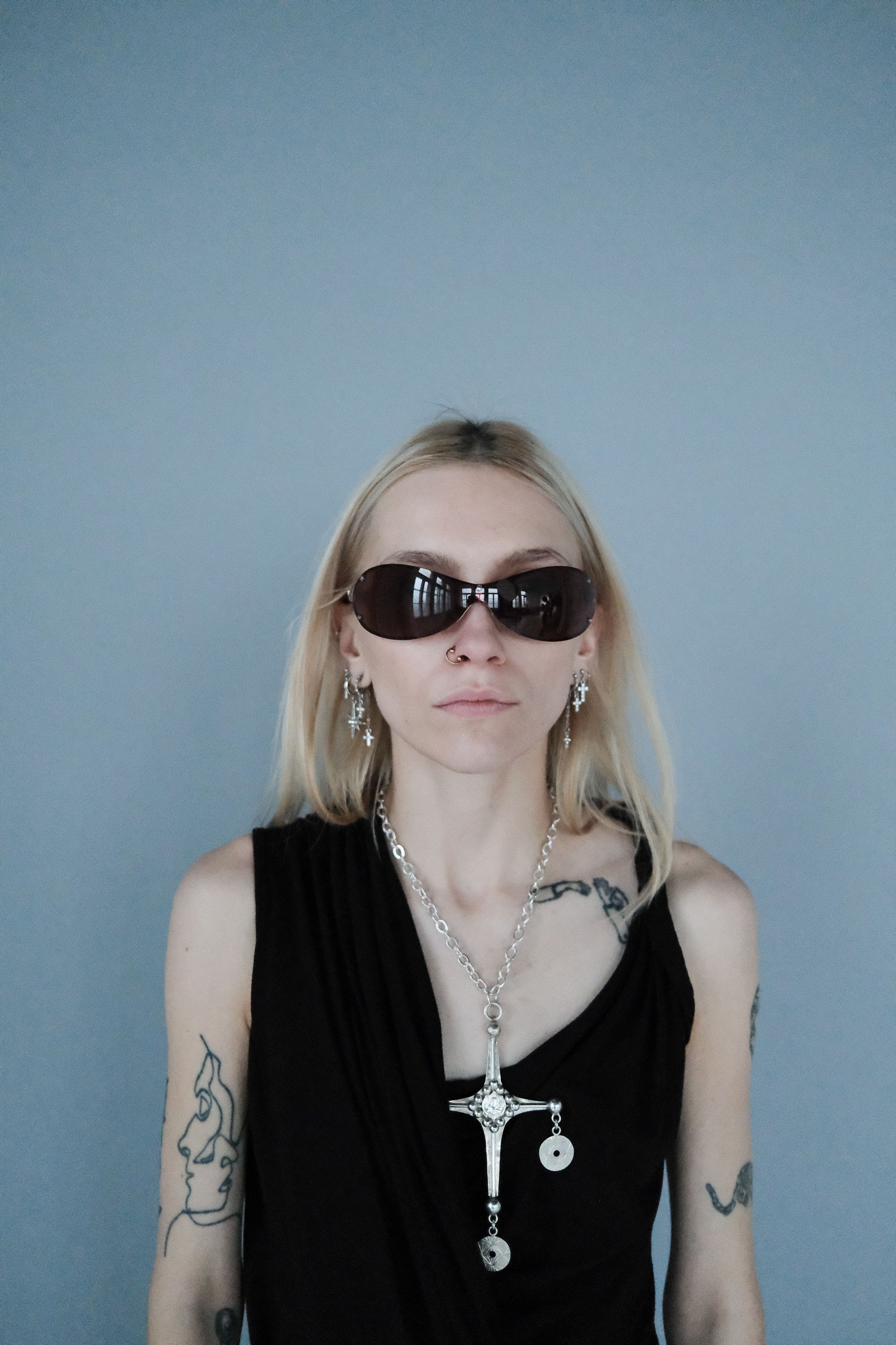 Polo Ralph Lauren × Ralph Lauren Ralph Lauren '90s Rose Wraparound Sunglasses Size ONE SIZE - 2 Thumbnail