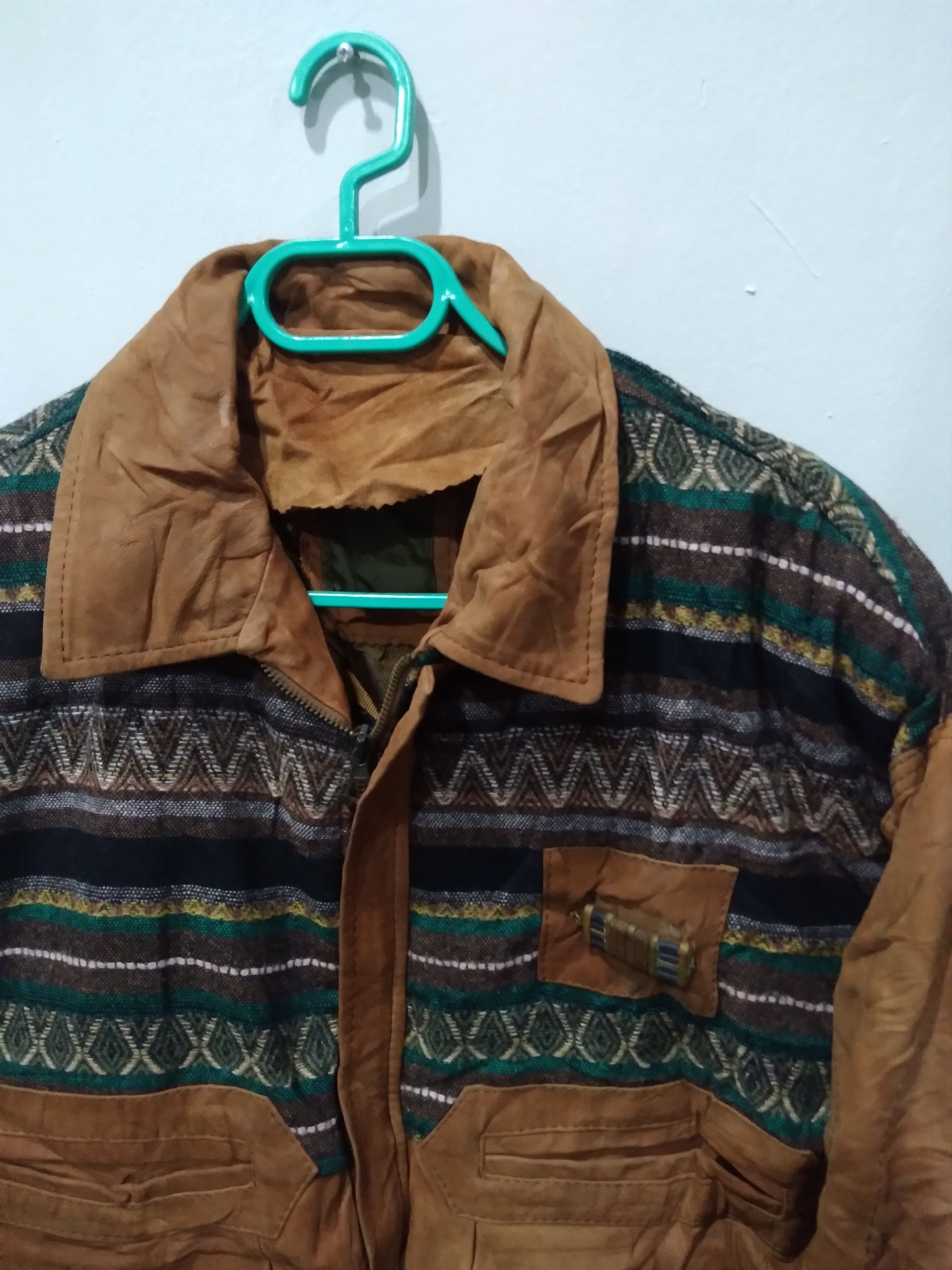 Vera Pelle VINTAGE 90s VALUSE VERA PELLE NAVAJO MADE IN ITALY JACKETS Size M / US 6-8 / IT 42-44 - 7 Thumbnail