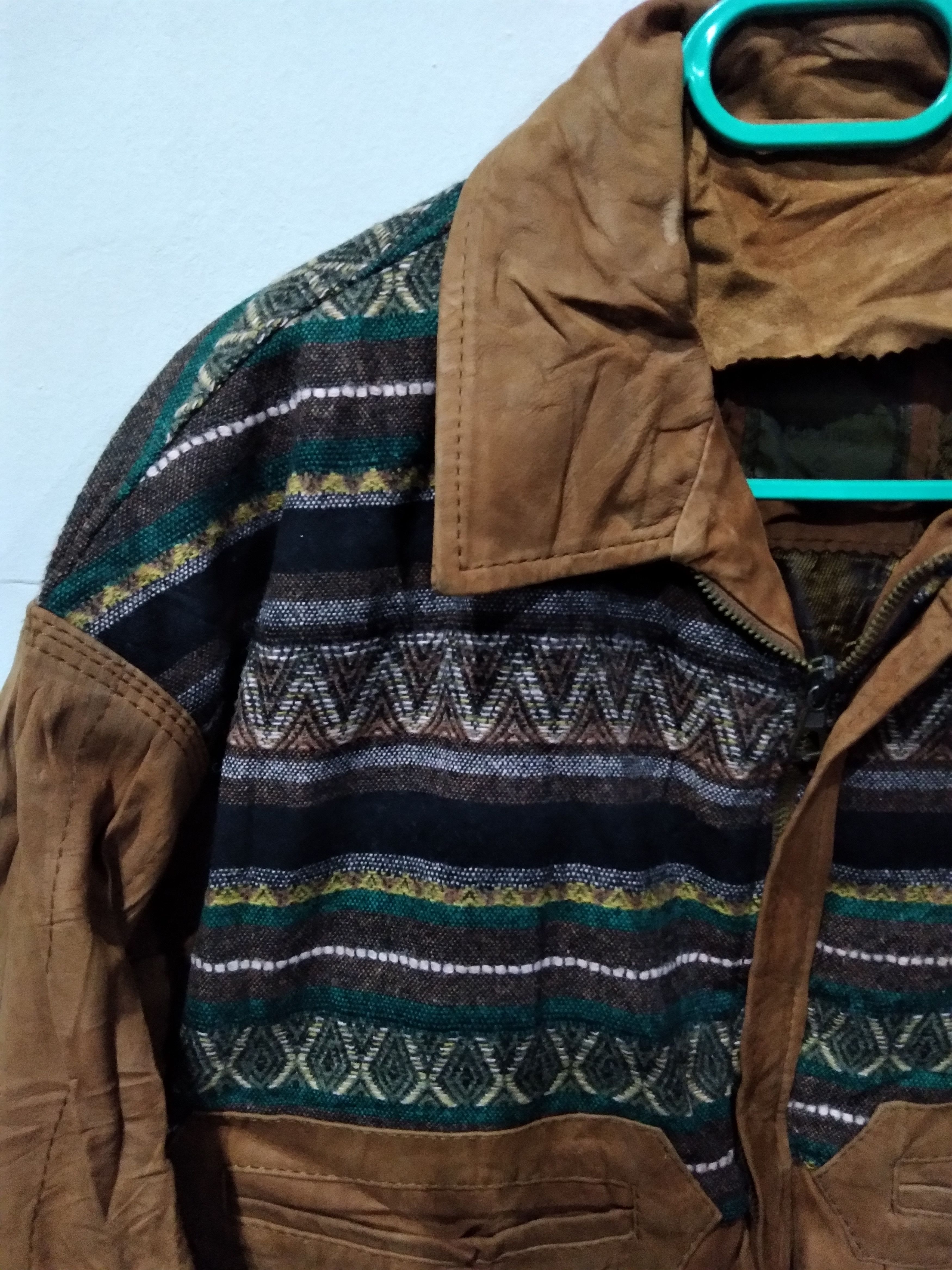Vera Pelle VINTAGE 90s VALUSE VERA PELLE NAVAJO MADE IN ITALY JACKETS Size M / US 6-8 / IT 42-44 - 6 Thumbnail