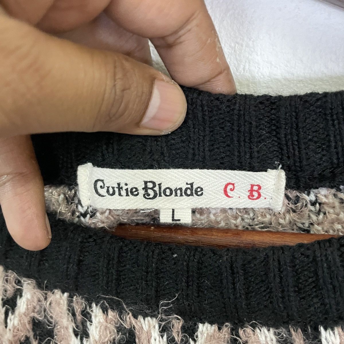 Aran Isles Knitwear Vintage Cutie Blonde Art Jumper Knitwear Size US M / EU 48-50 / 2 - 5 Thumbnail