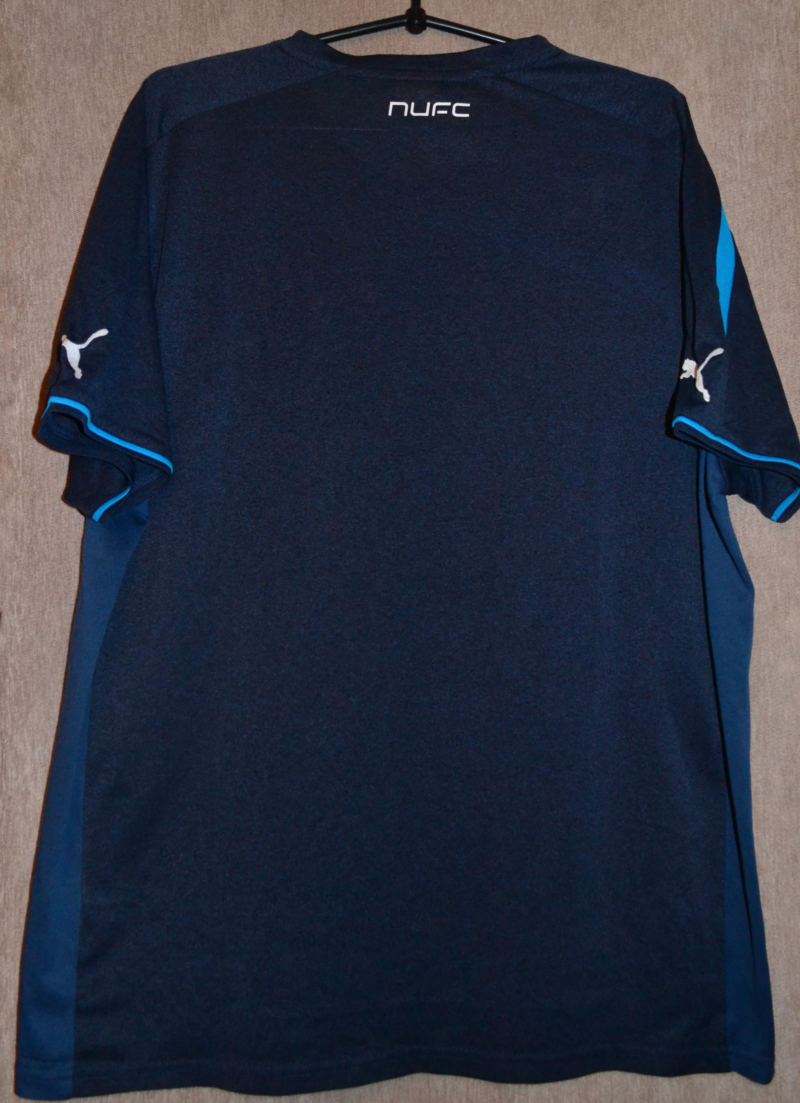 Puma Newcastle FC 2013 2014 Away T-shirt Jersey Puma Size US L / EU 52-54 / 3 - 6 Thumbnail