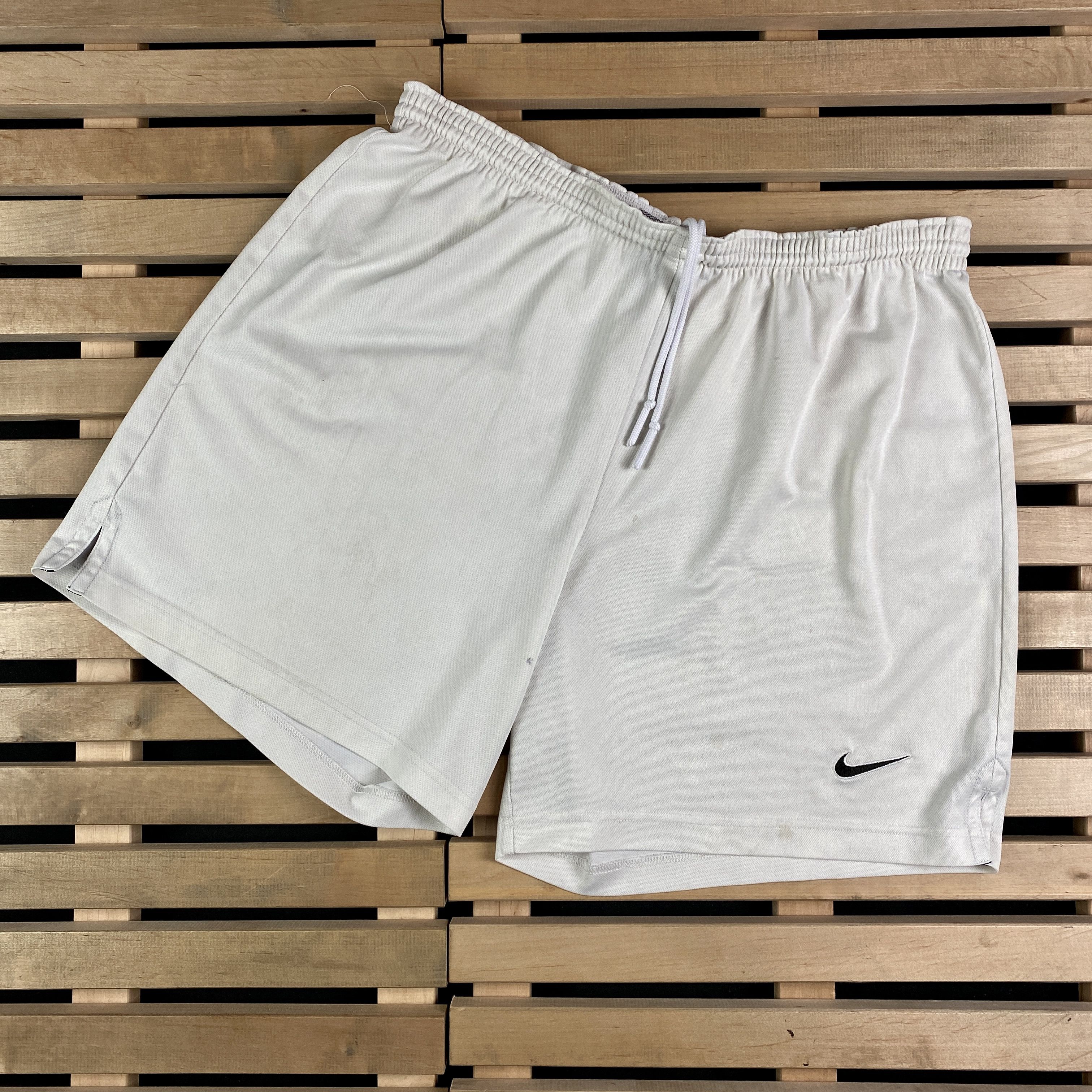 Nike × Vintage Mens Nike Vintage Shorts Size L Size US 34 / EU 50 - 1 Thumbnail