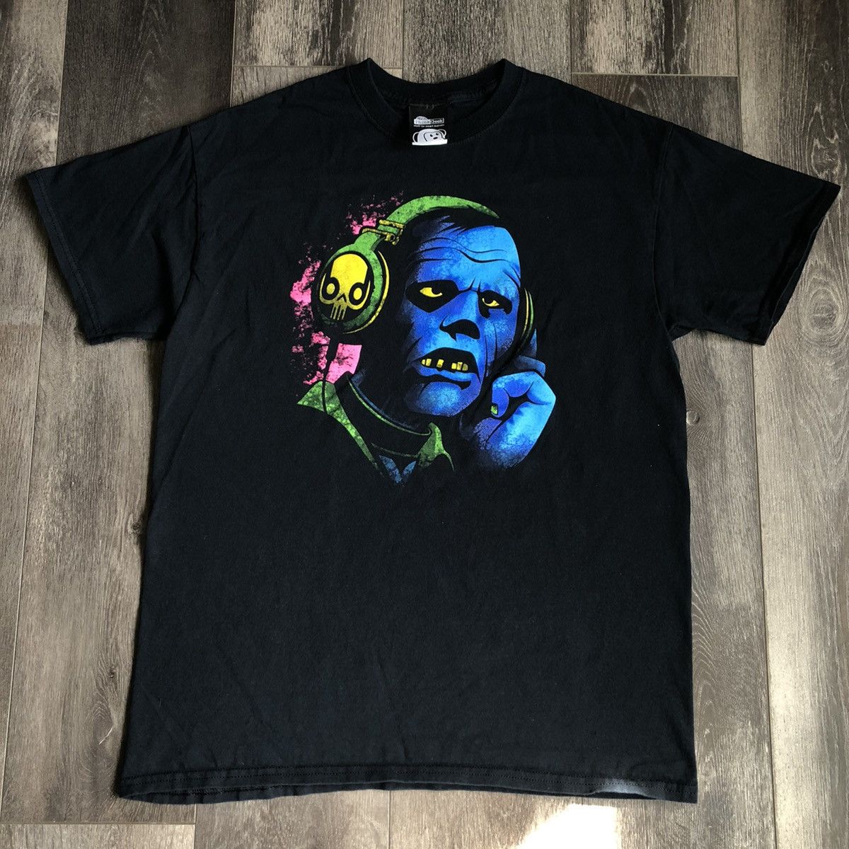 Vintage Vintage 2000s Think Geek Monkey Headphones Art Graphic Tee Size US M / EU 48-50 / 2 - 2 Thumbnail
