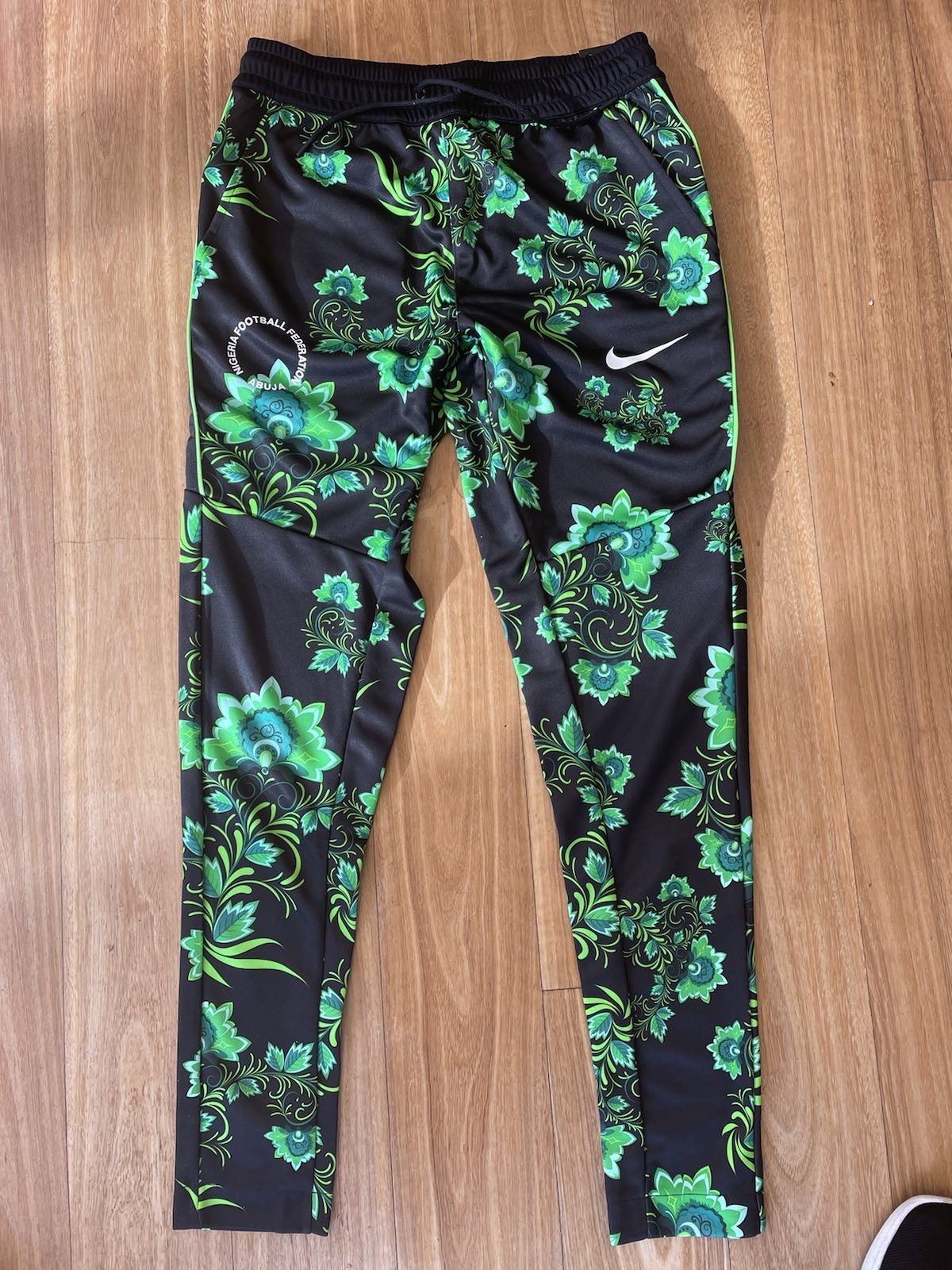 New nike jogging suits 2018 best sale