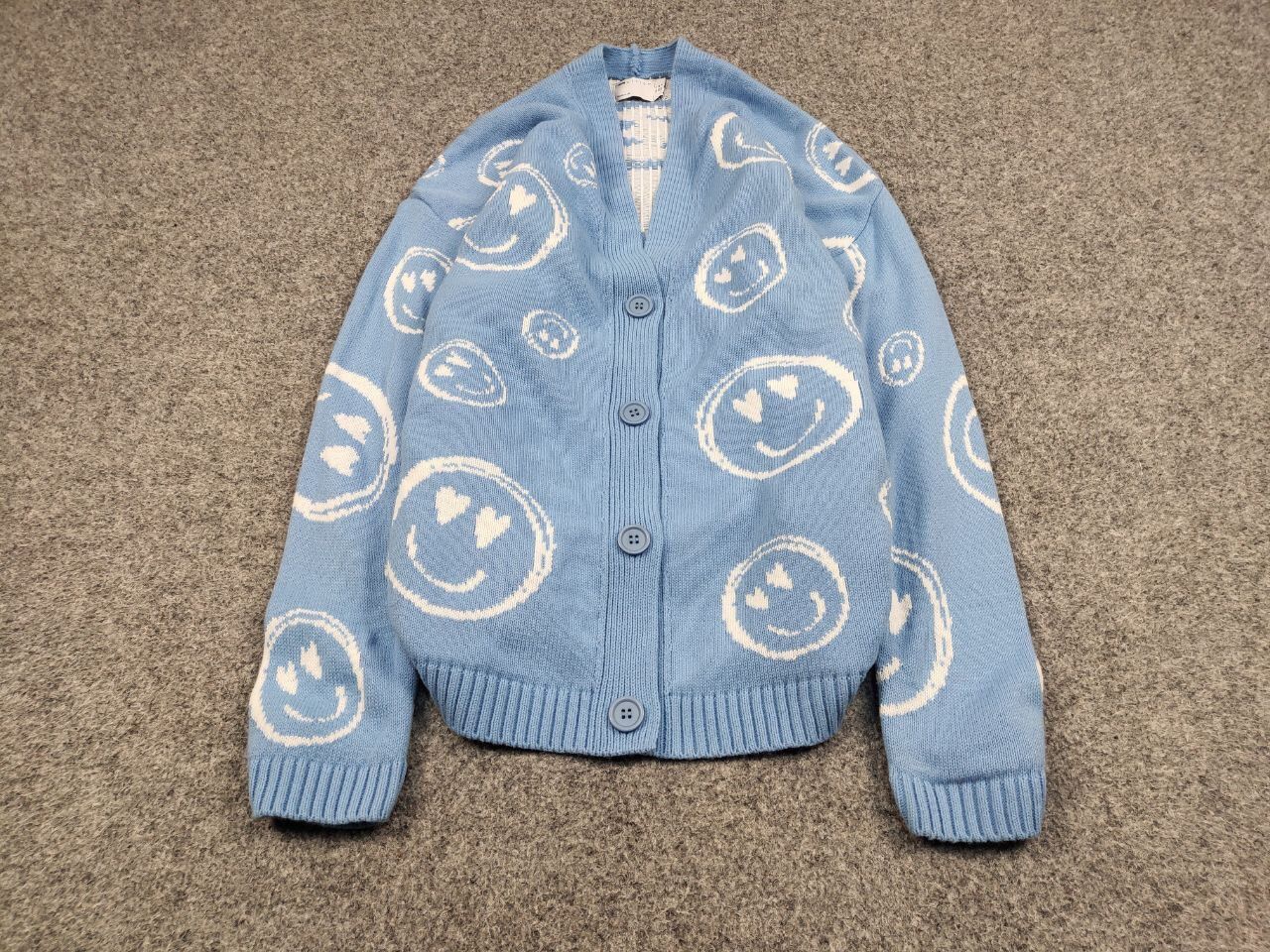 Japanese Brand Vintage 90's blue smiley logos Japanese style Knit Cardigan Size XS / US 0-2 / IT 36-38 - 2 Thumbnail