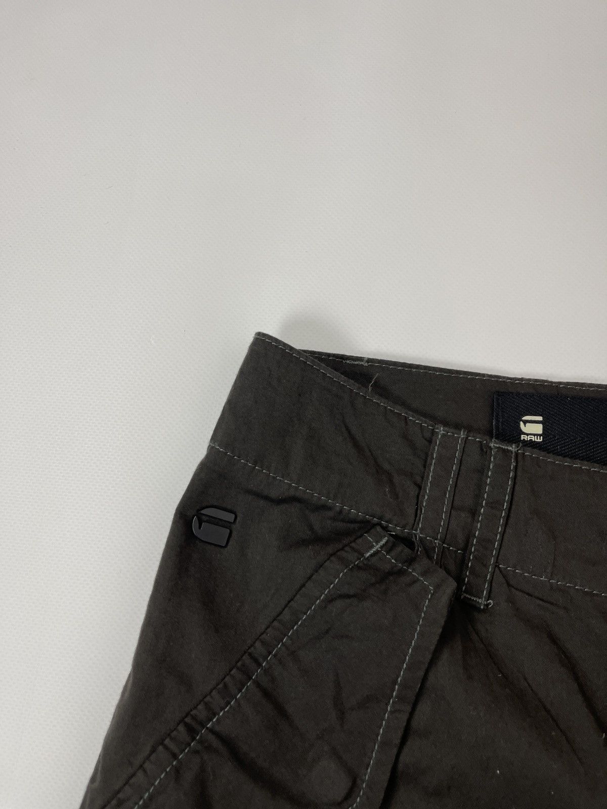 G-Star G-Star Raw Rovic-B DC Loose 1/2 light shorts khaki Size US 33 - 10 Thumbnail