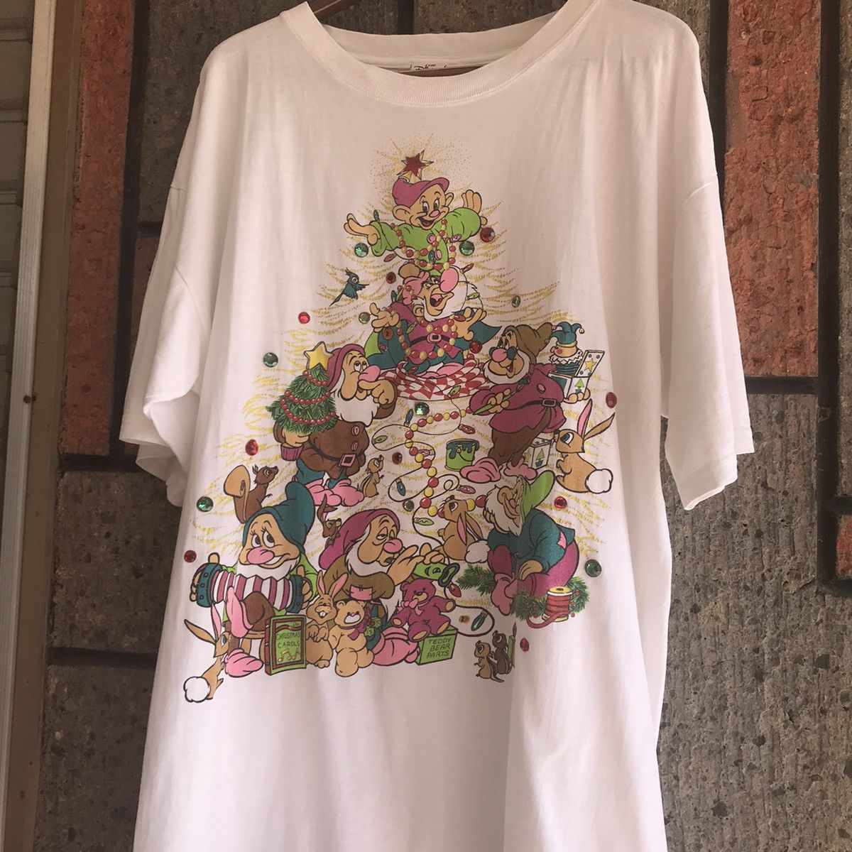 Cartoon Network × Disney × Vintage ‘90s Snow White Seven Dwarves Disney Movie Promo Tee Shirt Size US XXL / EU 58 / 5 - 5 Thumbnail