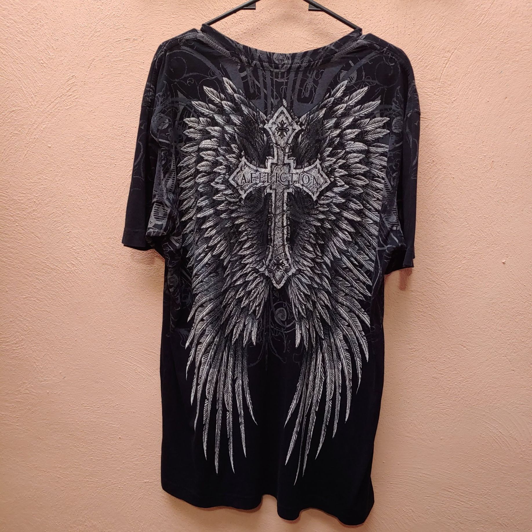 Y2K AFFLICTION BIG WINGS AND CROSS T SHIRT