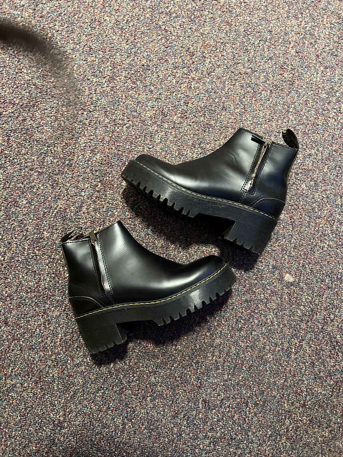 rometty ii vintage smooth leather chelsea boots