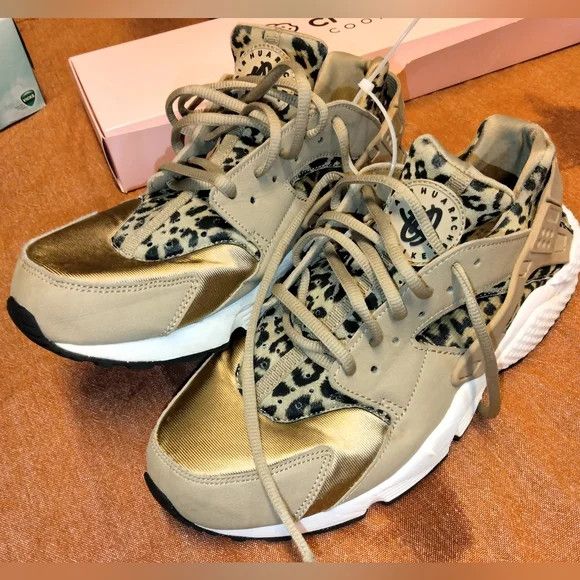 womens nike huarache leopard print