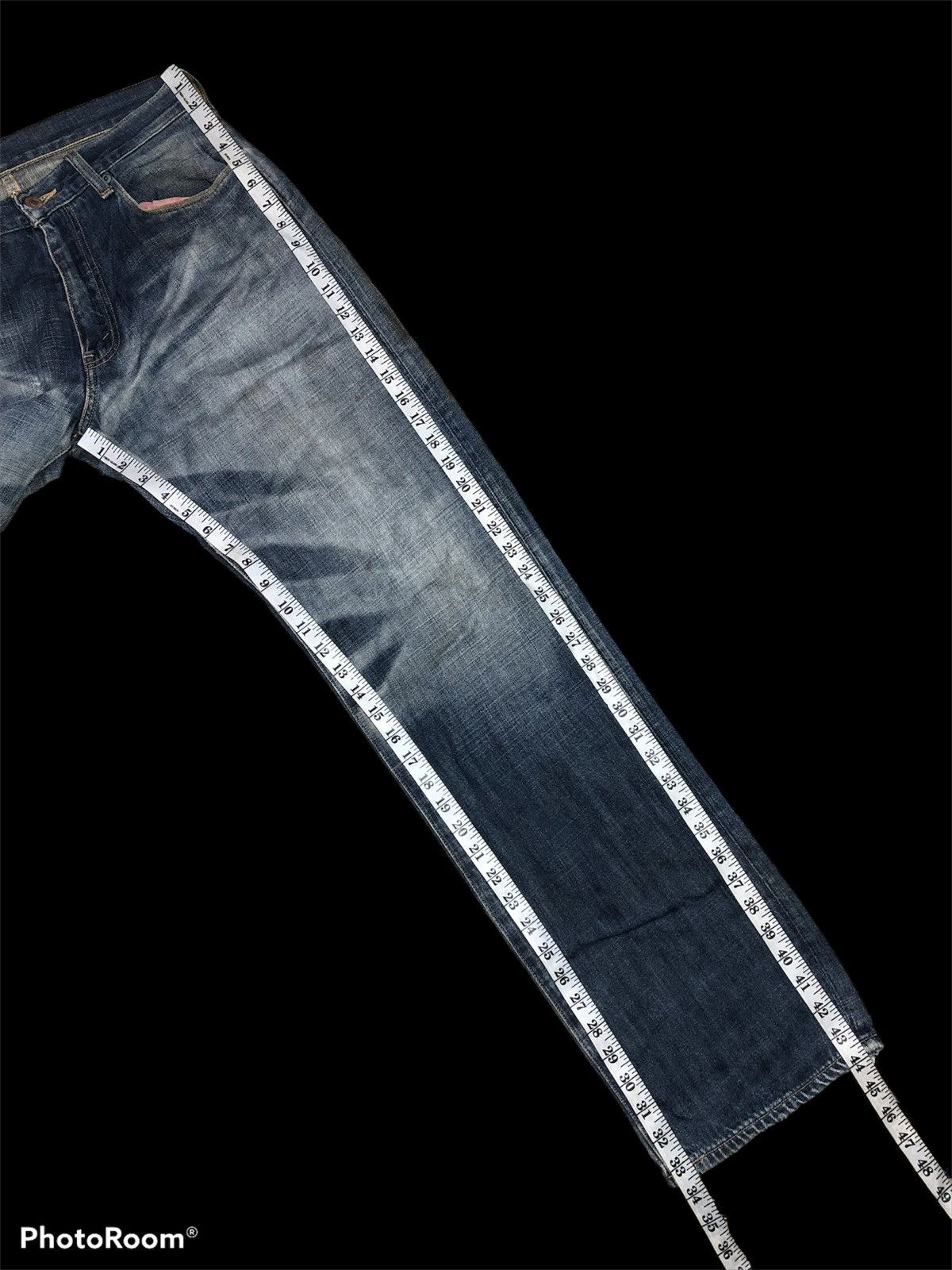 Levi's LOOSE⚡️⚡️LEVIS 553 WASHED BLUE DISTRESSED DENIM Size US 31 - 7 Thumbnail