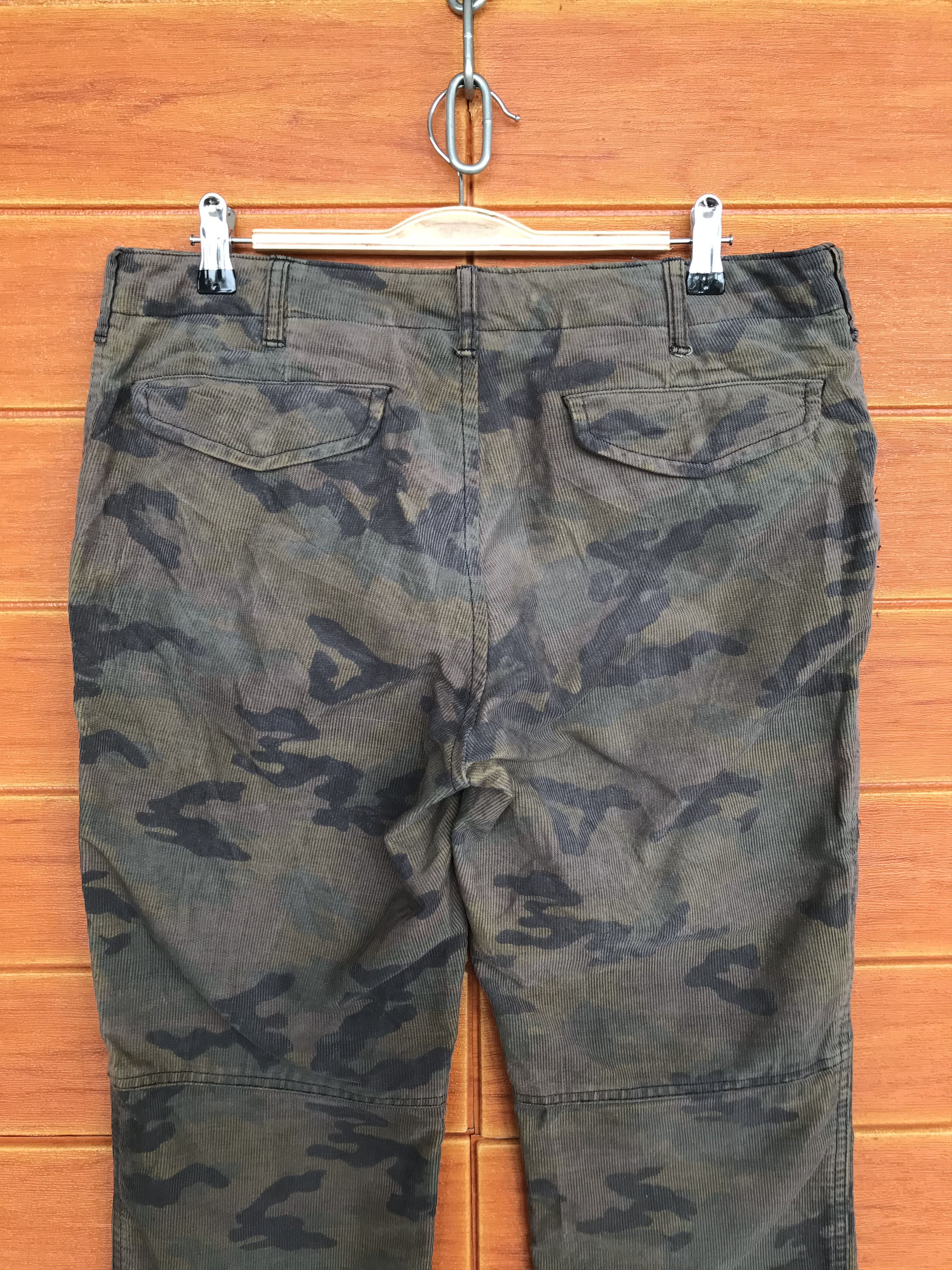 Comme des Garcons × Undercover BEAMS Lights Camouflaged Velvet Cargo Denim Pants Size US 32 / EU 48 - 8 Thumbnail