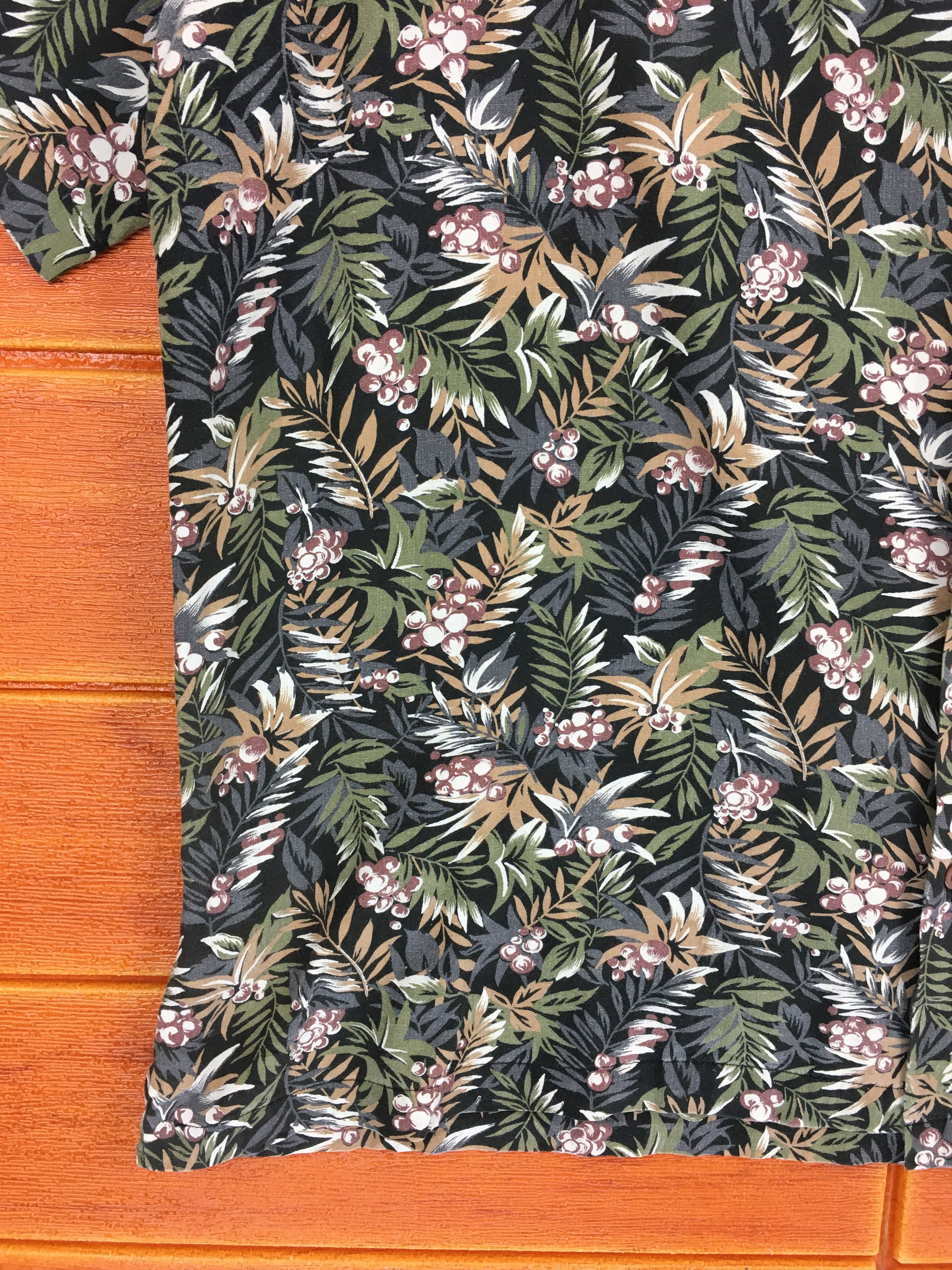 Other Vintage DOZE OFF Wild Florals Hawaiian Shirt Size US L / EU 52-54 / 3 - 5 Thumbnail