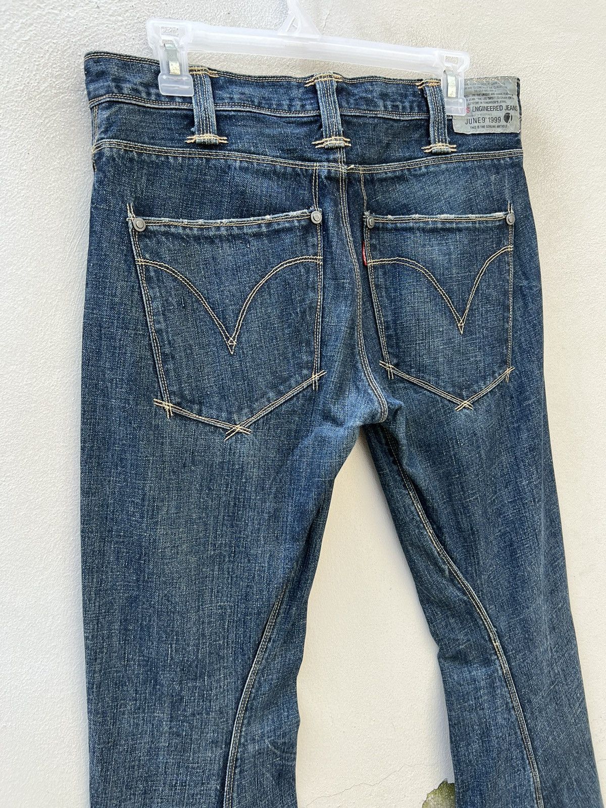 Levi's Vintage 2006 Levi’s Engineered Denim Flare Jeans Size US 29 - 11 Thumbnail