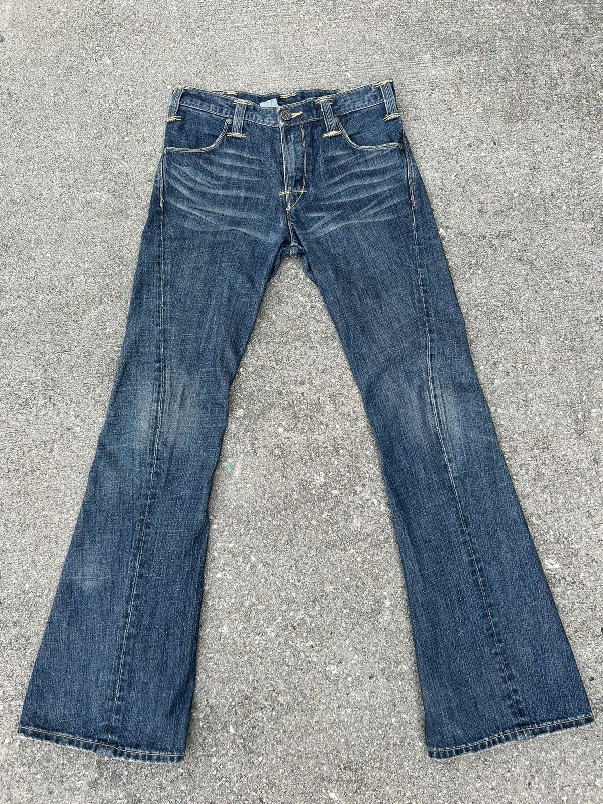 Levi's Vintage 2006 Levi’s Engineered Denim Flare Jeans Size US 29 - 19 Thumbnail