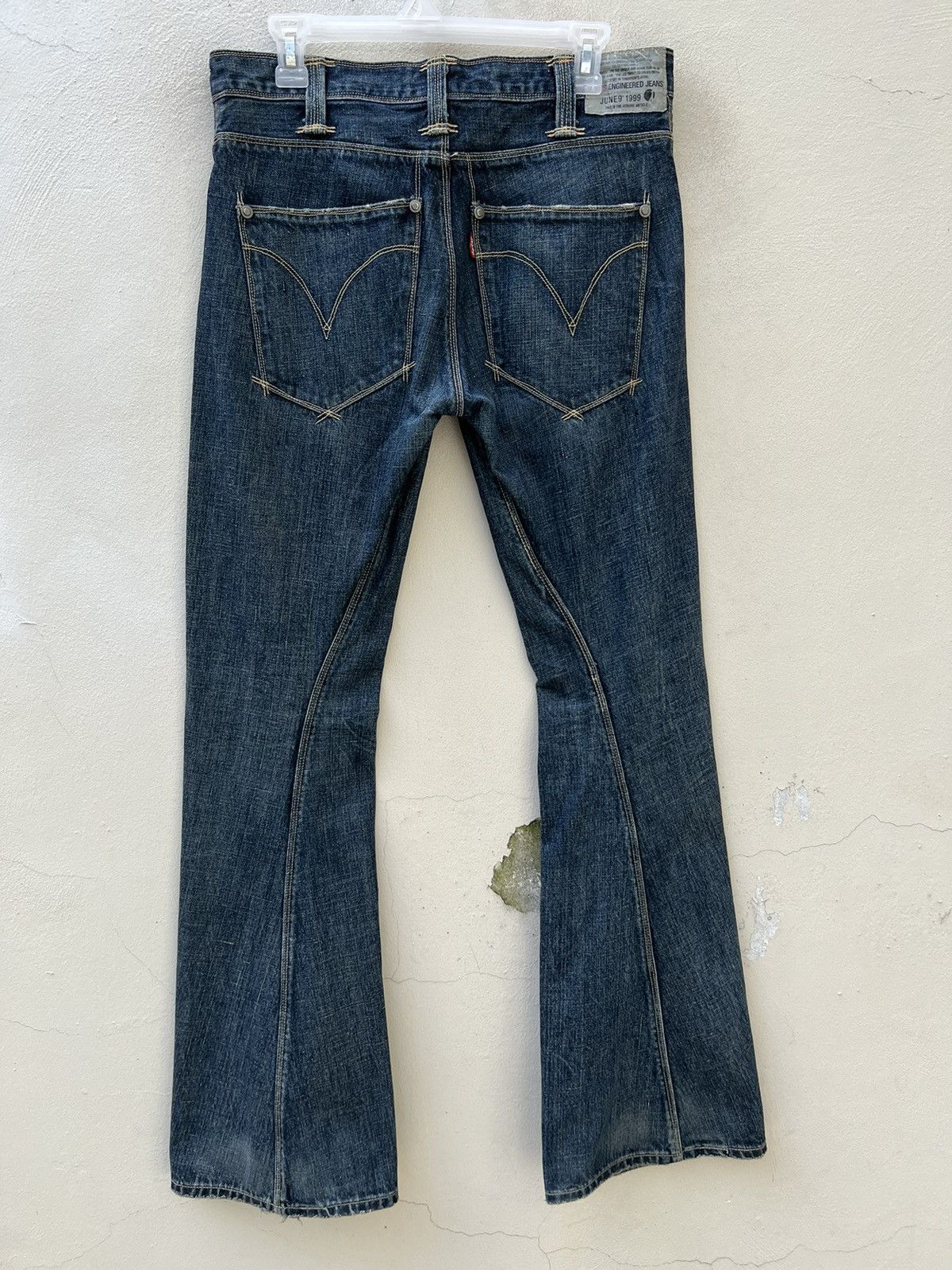 Levi's Vintage 2006 Levi’s Engineered Denim Flare Jeans Size US 29 - 10 Thumbnail