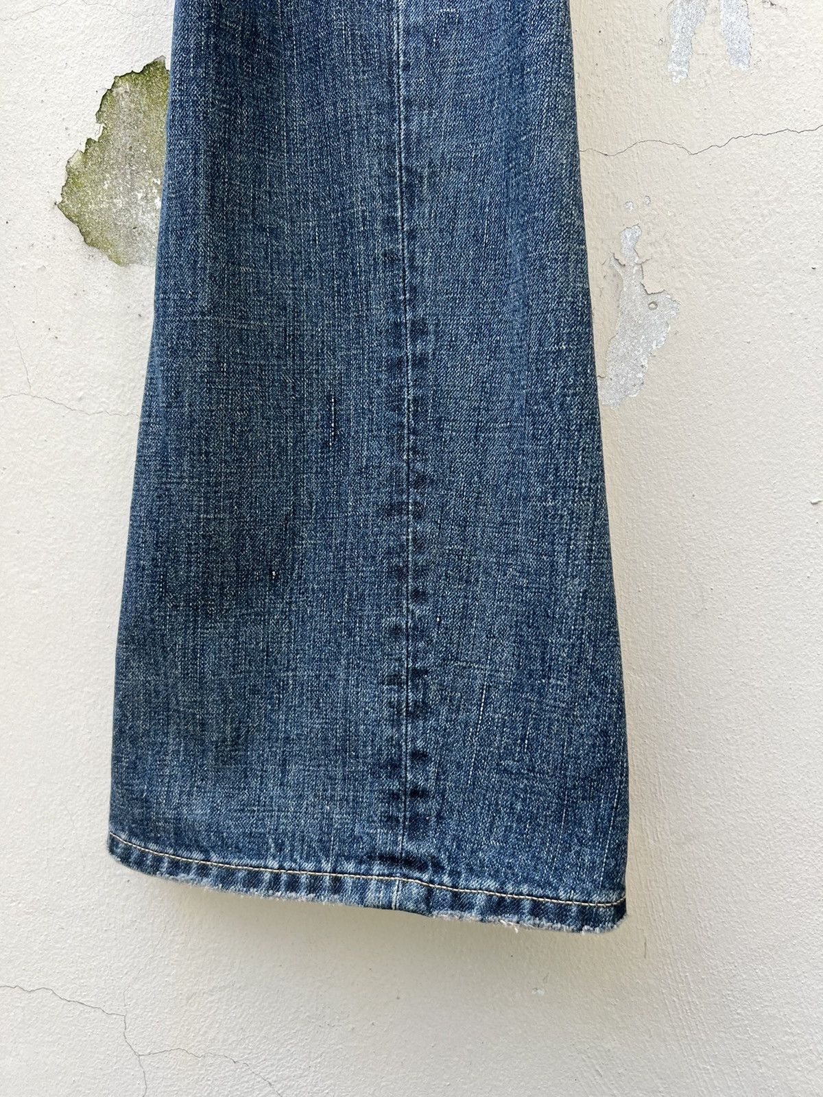 Levi's Vintage 2006 Levi’s Engineered Denim Flare Jeans Size US 29 - 8 Thumbnail