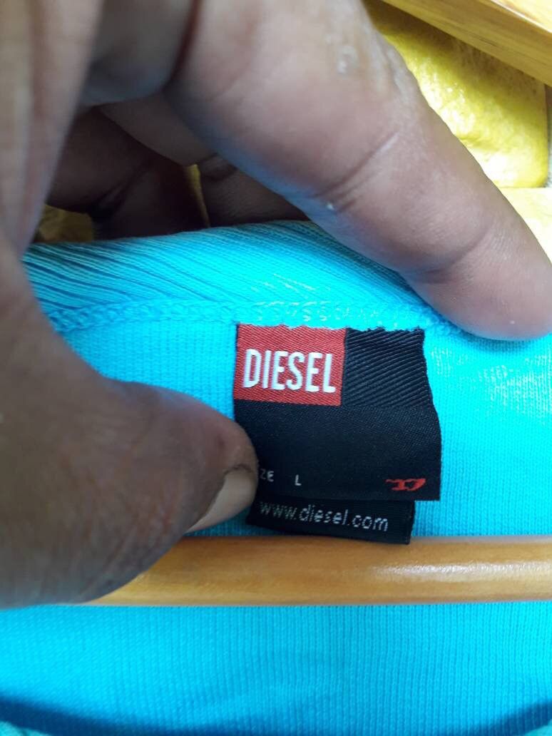 Diesel Diesel Big Logo Size US L / EU 52-54 / 3 - 3 Thumbnail