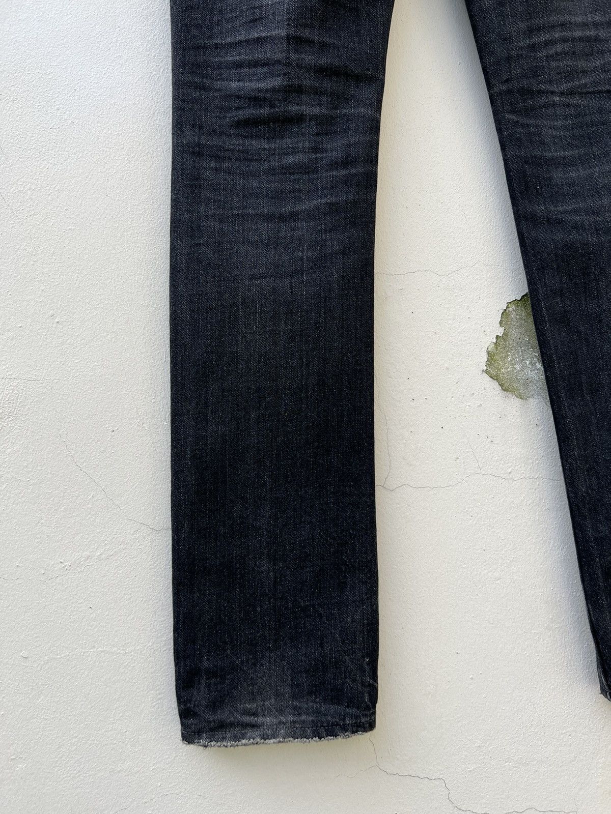Lounge Lizard Vintage Lounge Lizard Distress Fade Black Denim Jeans Size 3 Size US 31 - 11 Thumbnail