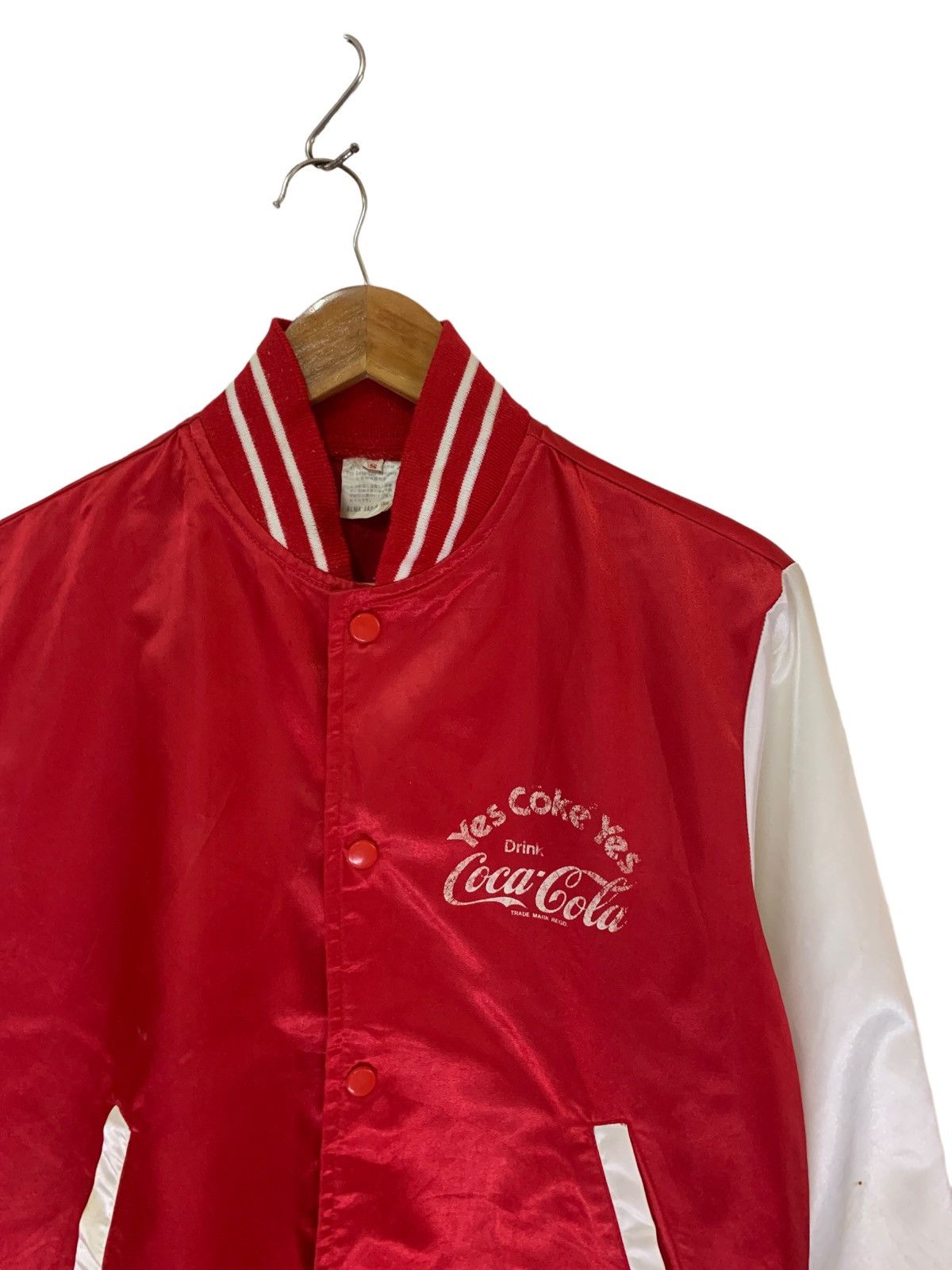 Coca Cola × Japanese Brand × Vintage vintage satin bomber jacket coca cola Size US S / EU 44-46 / 1 - 2 Thumbnail