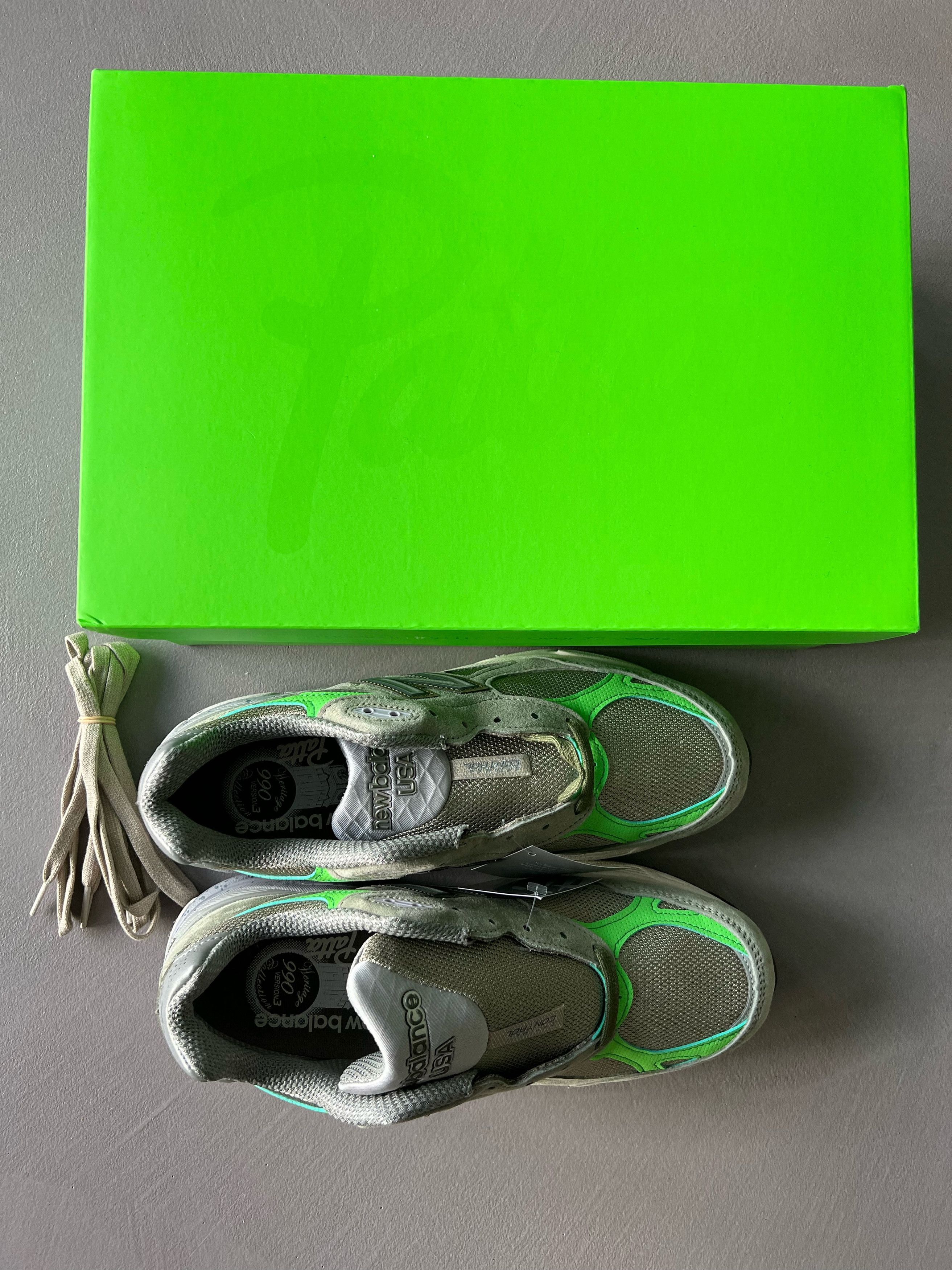 New Balance × Patta Patta x New Balance 990 v3, Grey Lime Green Size US 9.5 / EU 42-43 - 5 Thumbnail