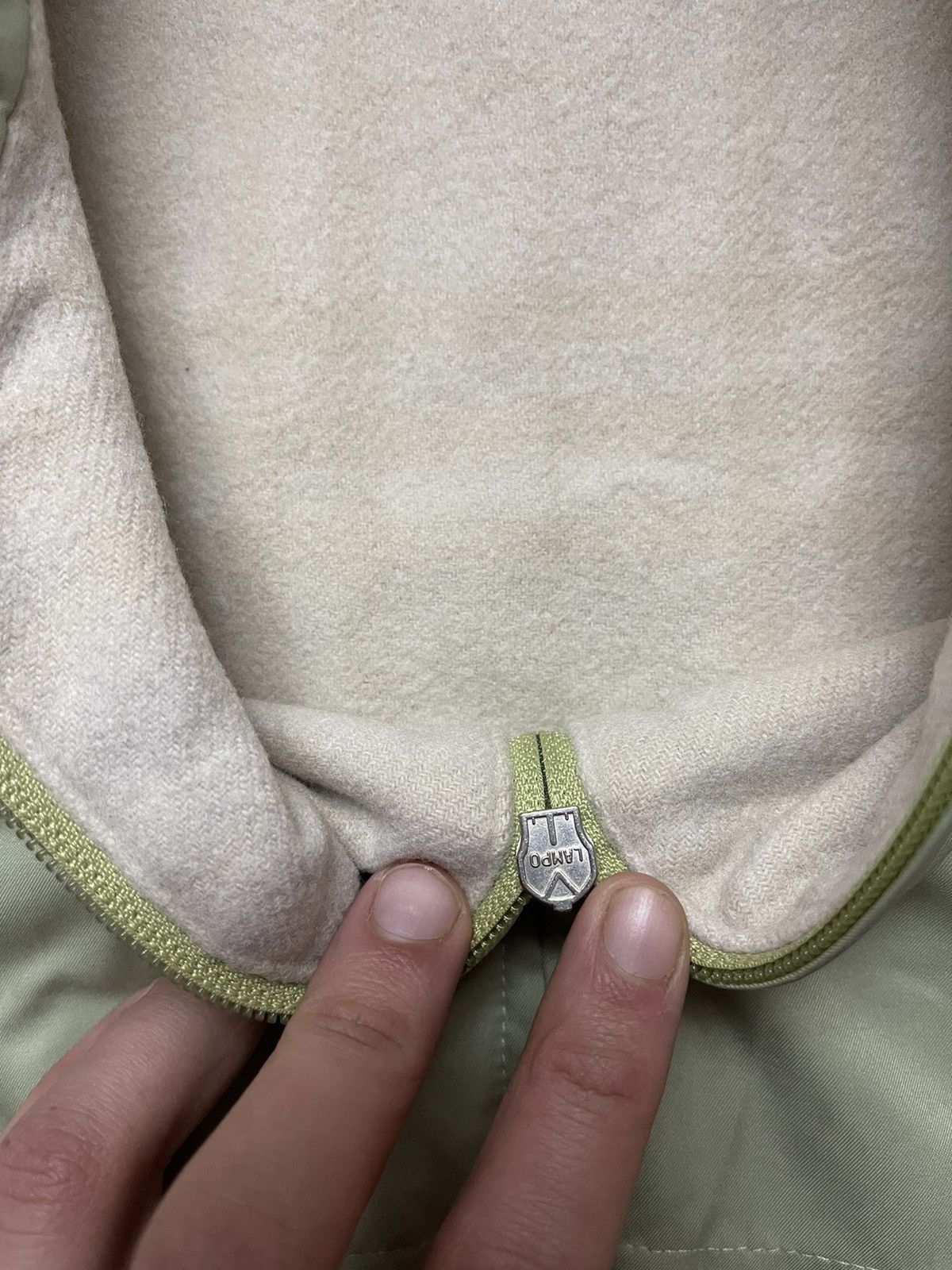 Burberry × Designer × Vintage Burberry 2000s vintage quilted light-green jacket Size M / US 6-8 / IT 42-44 - 6 Thumbnail