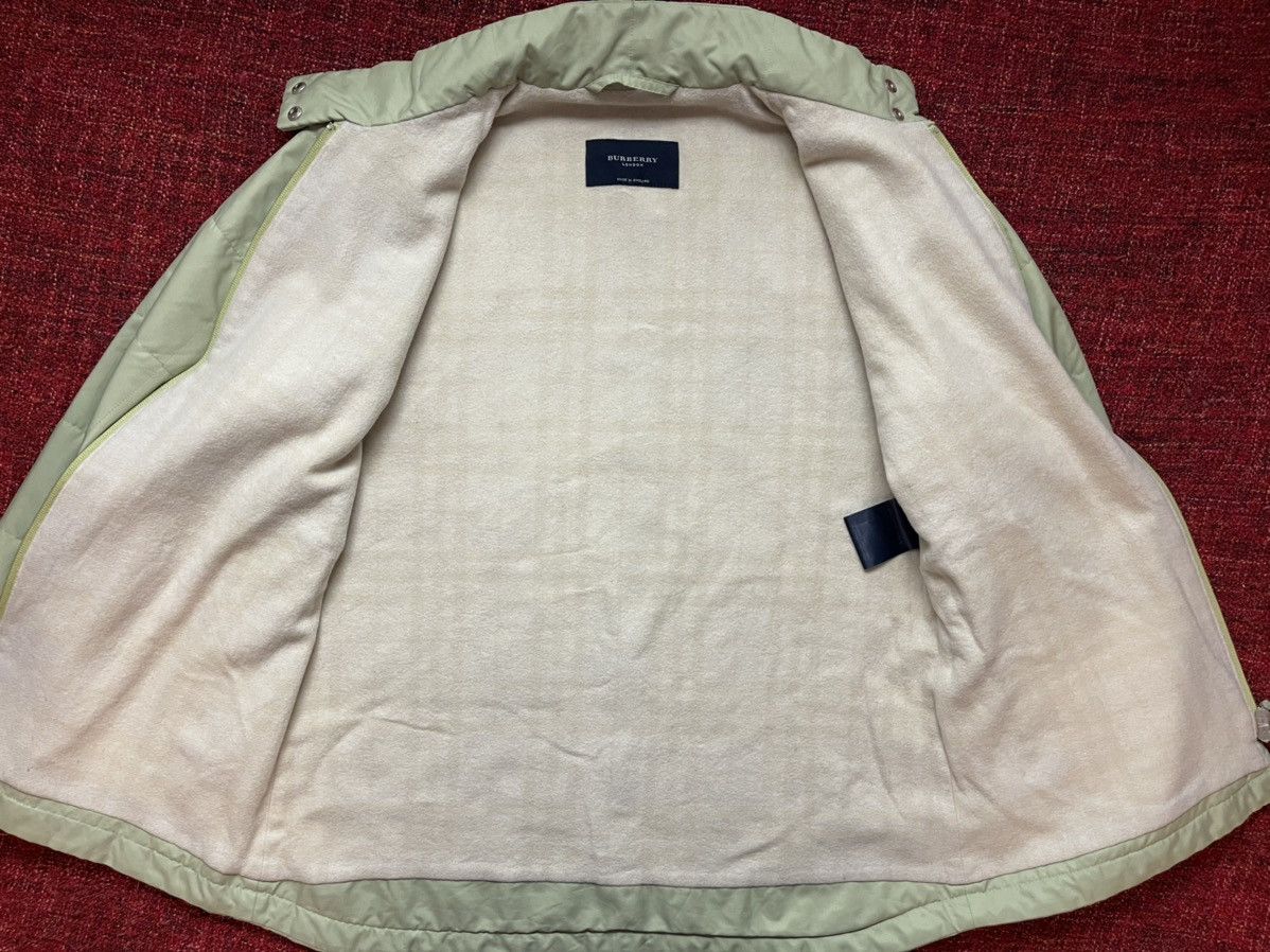 Burberry × Designer × Vintage Burberry 2000s vintage quilted light-green jacket Size M / US 6-8 / IT 42-44 - 2 Thumbnail