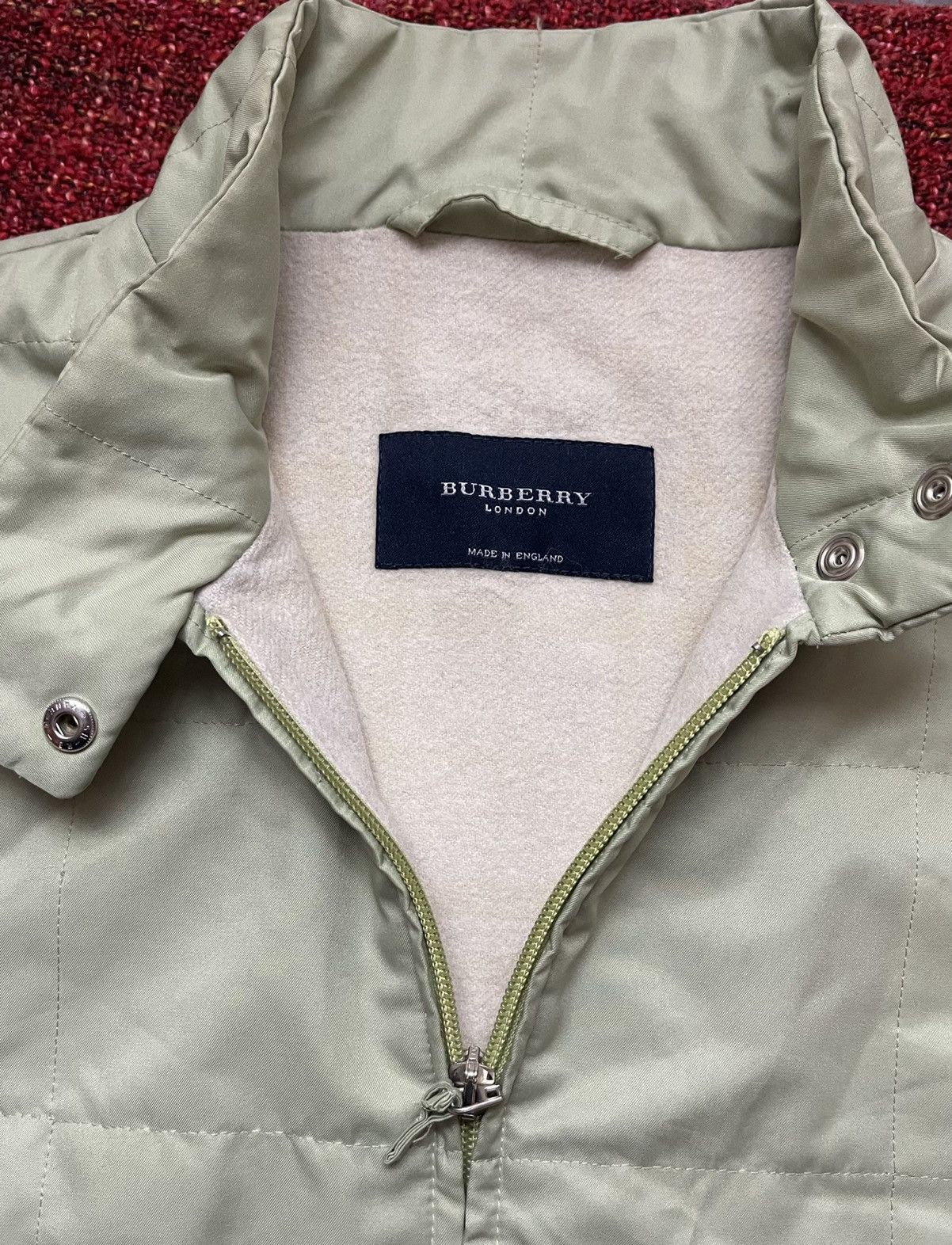 Burberry × Designer × Vintage Burberry 2000s vintage quilted light-green jacket Size M / US 6-8 / IT 42-44 - 3 Thumbnail