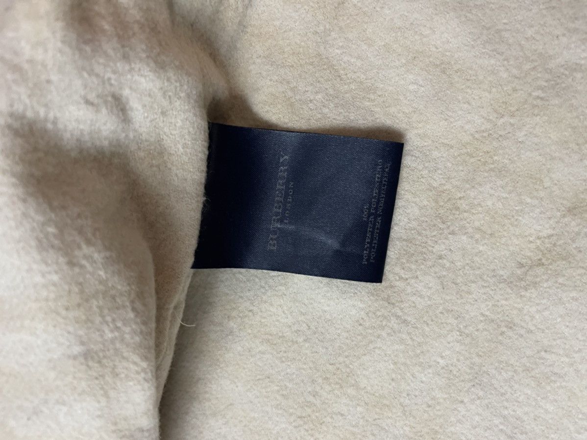 Burberry × Designer × Vintage Burberry 2000s vintage quilted light-green jacket Size M / US 6-8 / IT 42-44 - 10 Thumbnail