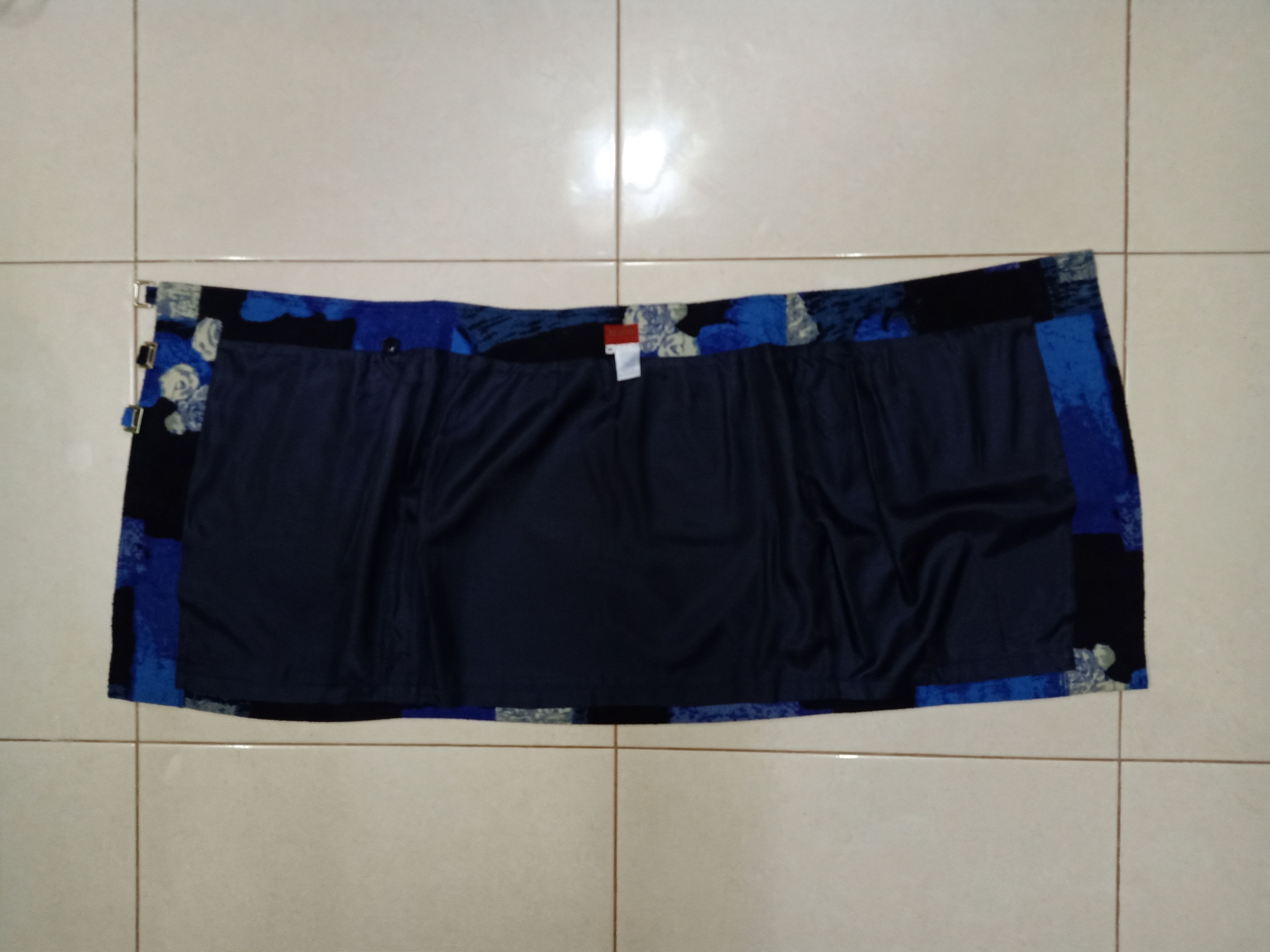 Japanese Brand KENZO PARIS Made In France Blue Flowers Cashmere Mini Skirt Size 26" / US 2 / IT 38 - 9 Thumbnail
