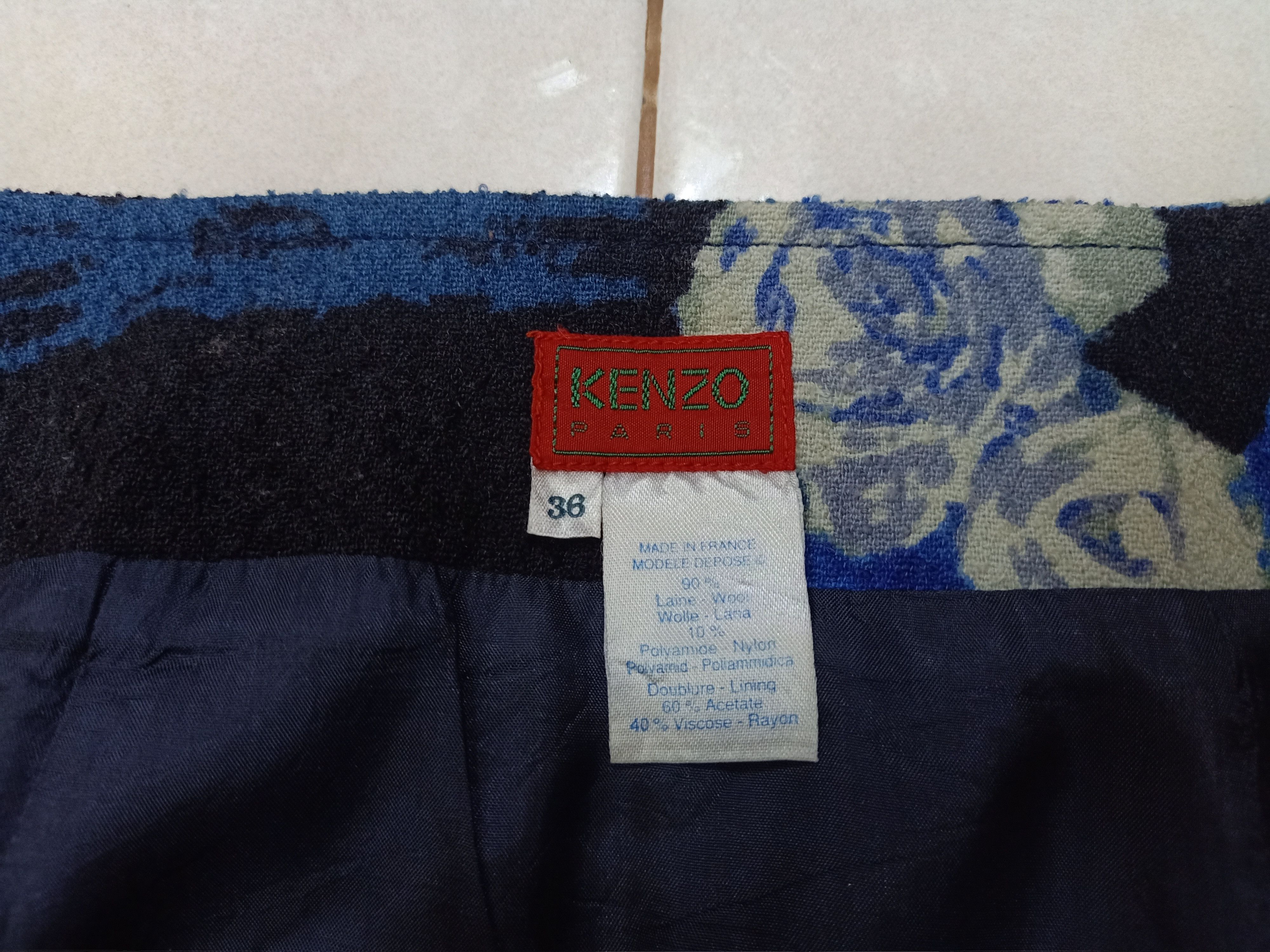 Japanese Brand KENZO PARIS Made In France Blue Flowers Cashmere Mini Skirt Size 26" / US 2 / IT 38 - 11 Thumbnail