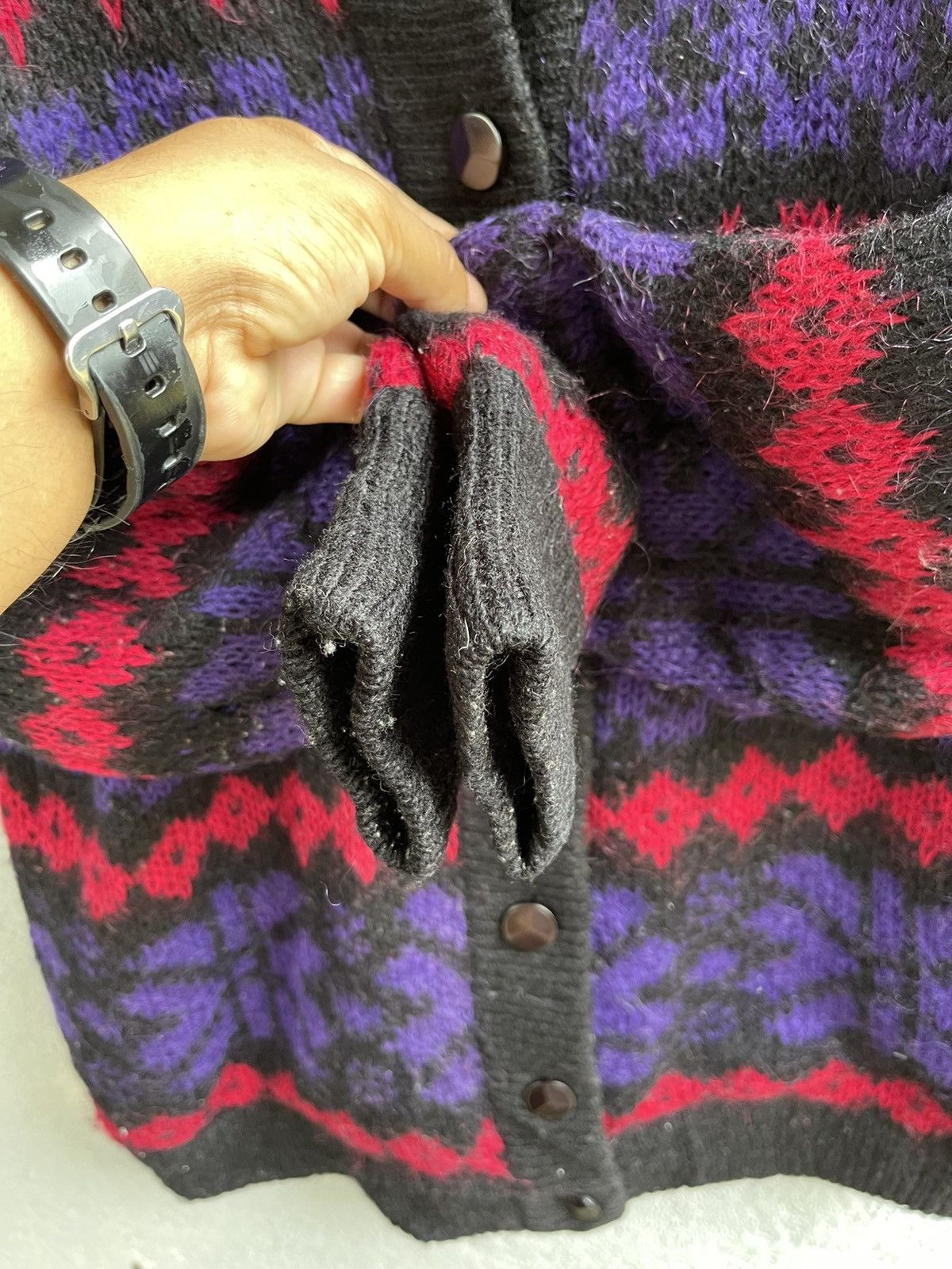 Designer × Japanese Brand × Vintage Vintage nice patern LIKE MOHAIR CARDIGAN WITH RARE PATERN Size US M / EU 48-50 / 2 - 6 Thumbnail