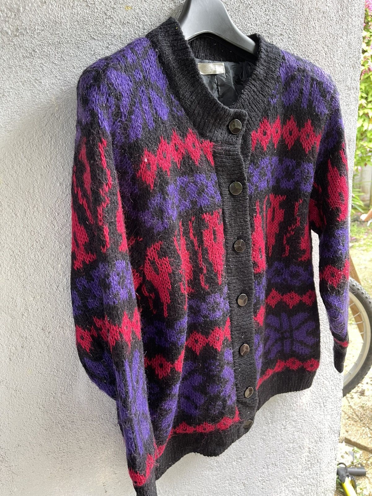 Designer × Japanese Brand × Vintage Vintage nice patern LIKE MOHAIR CARDIGAN WITH RARE PATERN Size US M / EU 48-50 / 2 - 4 Thumbnail