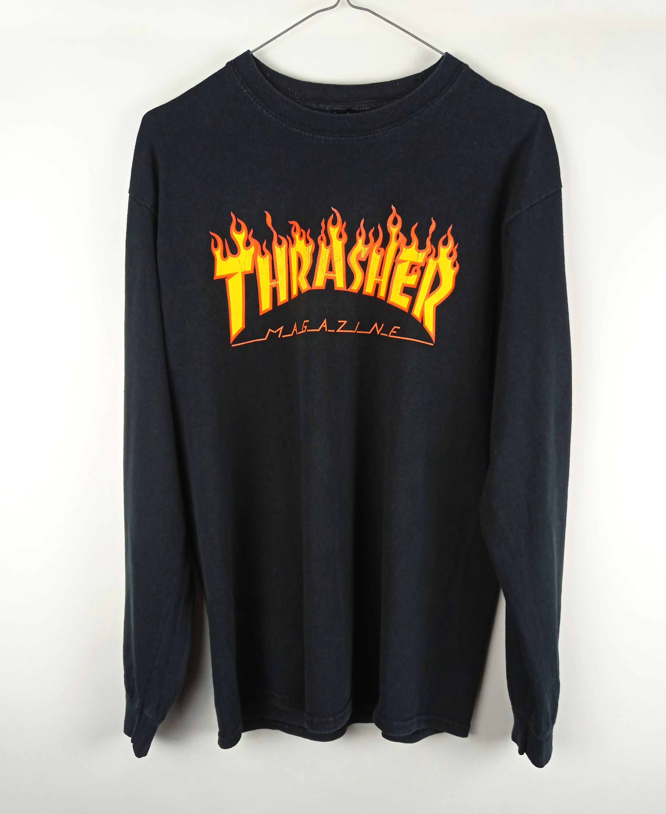 オールド bitch skateboards ビッチ スケートボード ボーダーTシャツ　ビンテージ　 old sk8 girl thrasher vans powell santa cruz オールド bitch skateboards ビッチ スケートボード ボーダーT