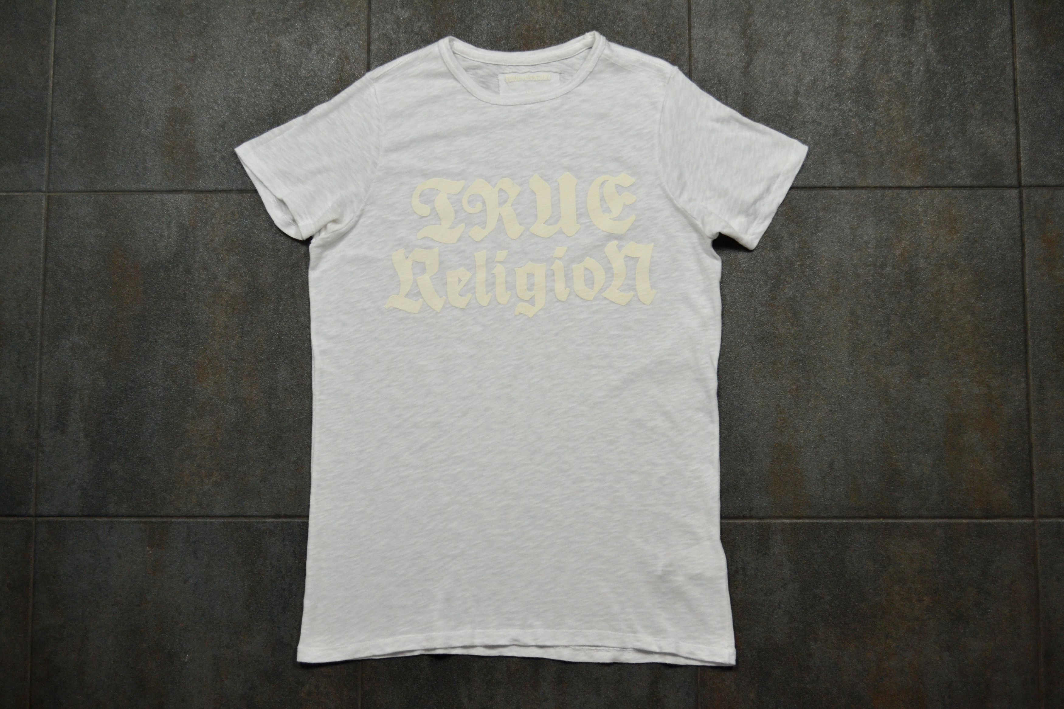 Vintage True Religion Big Logo Herren Crew Gothic White T-Shirt Size US M / EU 48-50 / 2 - 1 Thumbnail