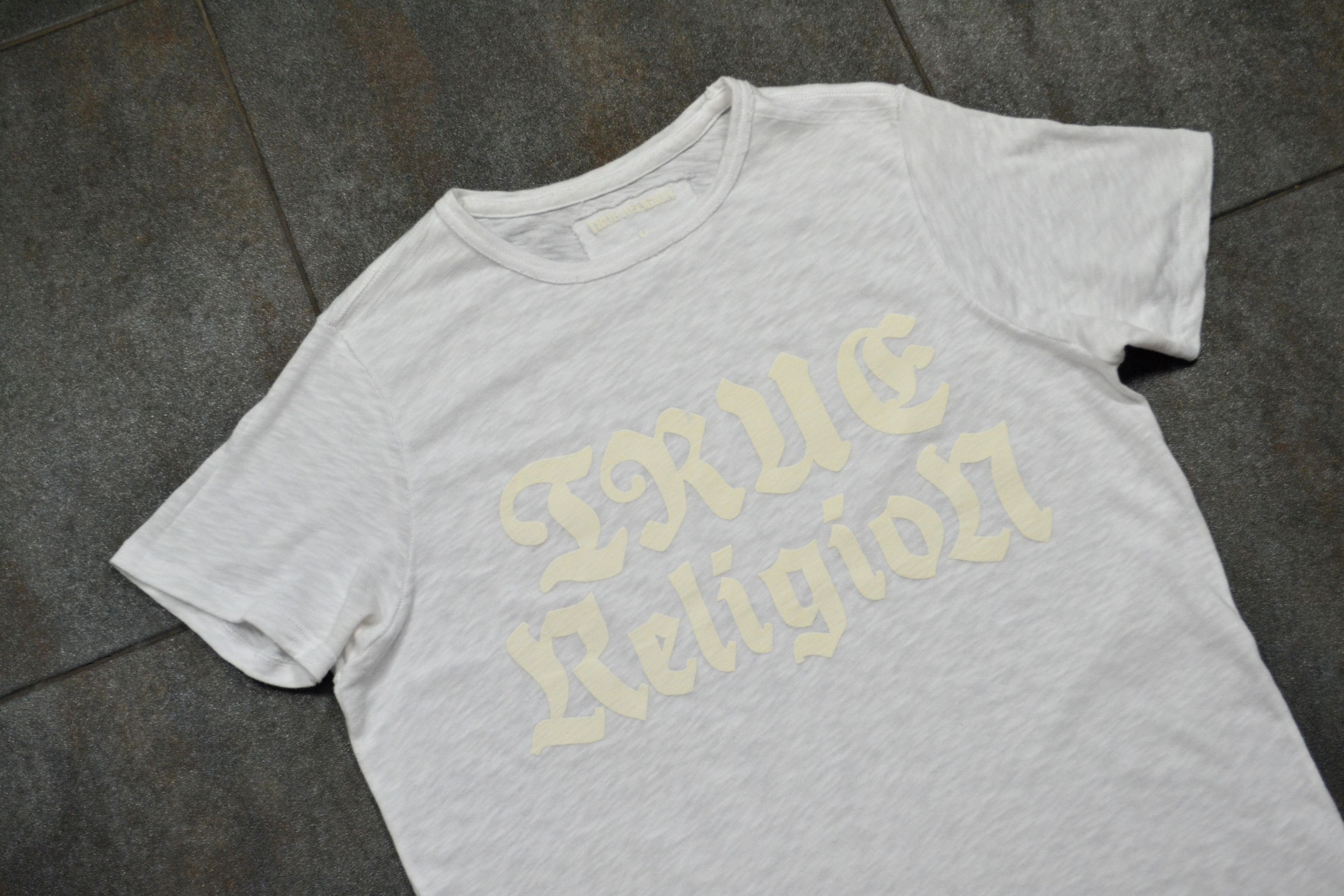 Vintage True Religion Big Logo Herren Crew Gothic White T-Shirt Size US M / EU 48-50 / 2 - 3 Thumbnail