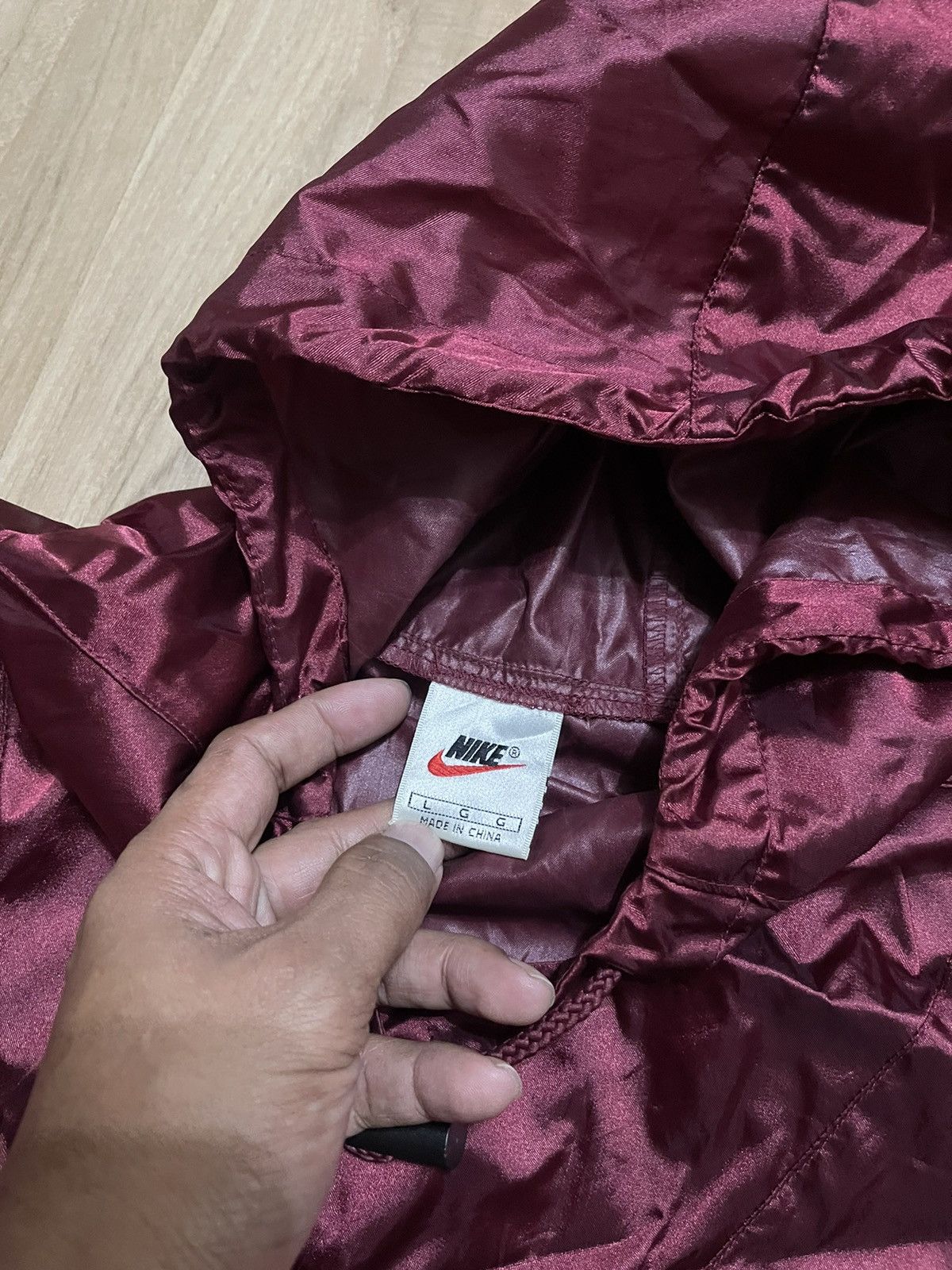 Nike × Vintage Vintage Nike Center Swoosh Hoodie Windbreaker Size US L / EU 52-54 / 3 - 4 Thumbnail