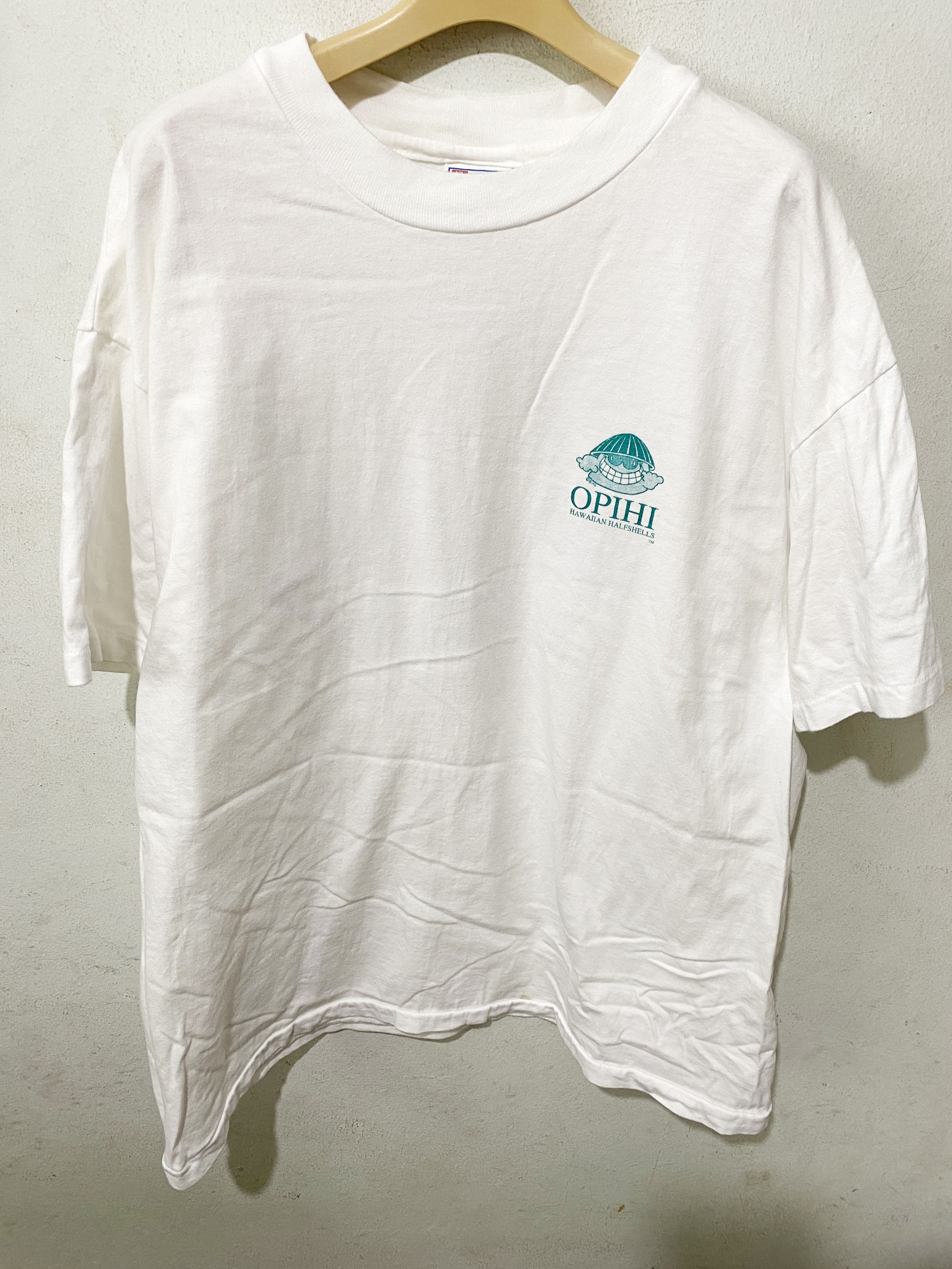 Vintage 90s Couch Opihi / Stuck to da Couch Shirt