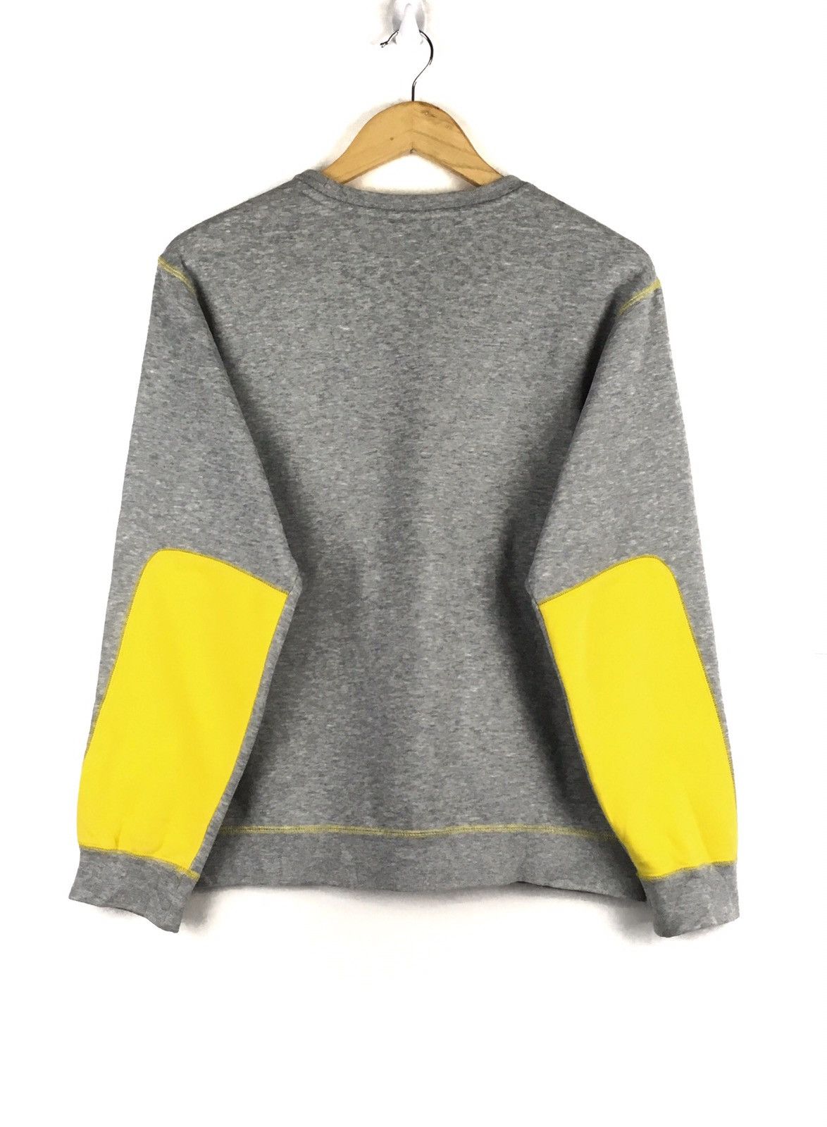 Nike Vintage Nike Big Logo SpellOut Large Size Grey Sweatshirt Size US L / EU 52-54 / 3 - 3 Thumbnail