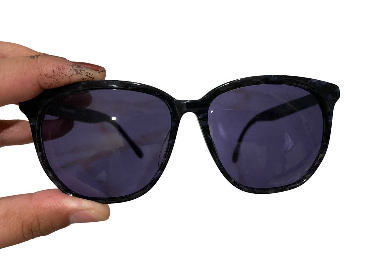 Trussardi × Vintage Vintage Trussardi Sunglasses TR-49 Size ONE SIZE - 12 Thumbnail