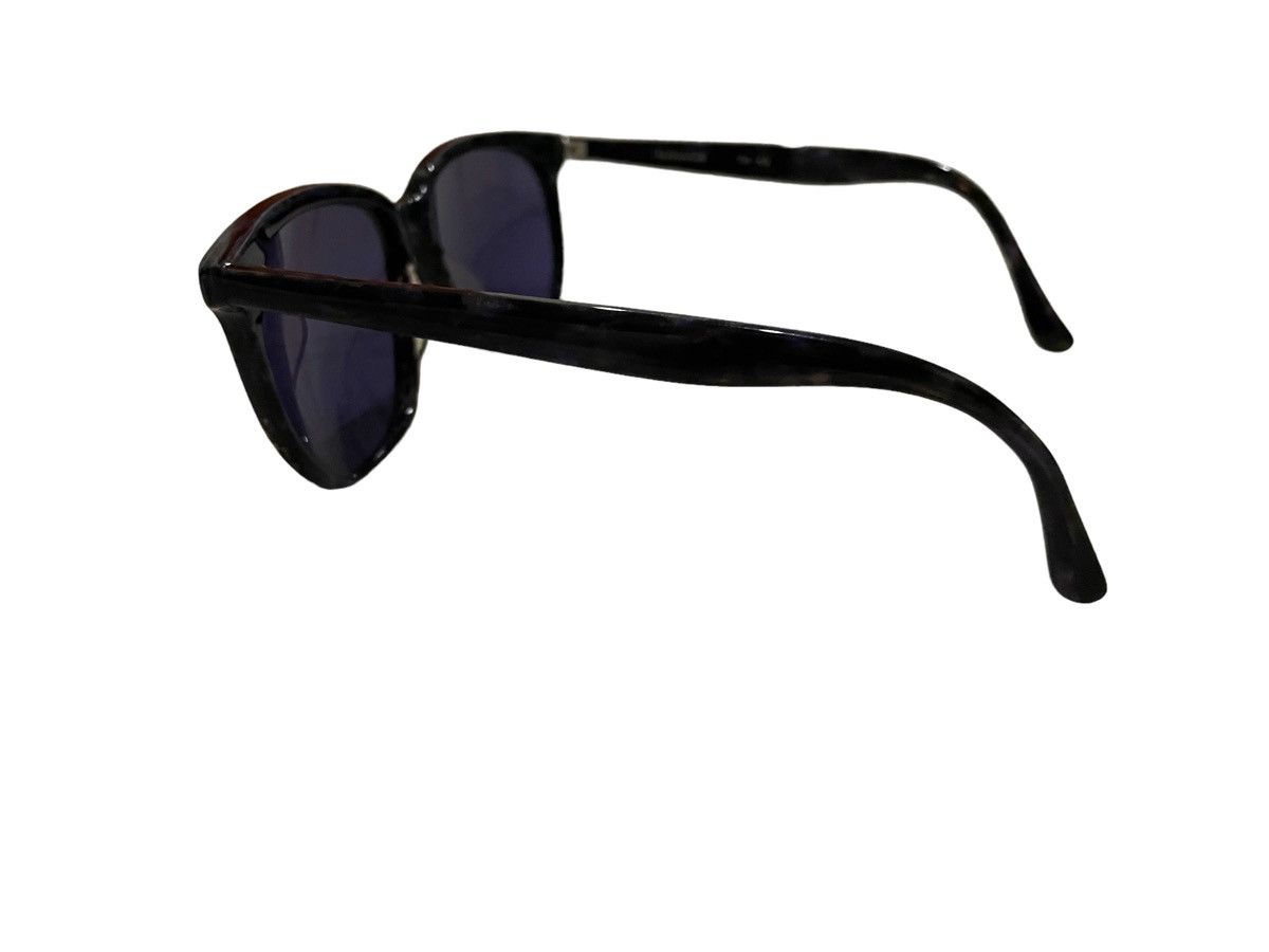 Trussardi × Vintage Vintage Trussardi Sunglasses TR-49 Size ONE SIZE - 10 Thumbnail