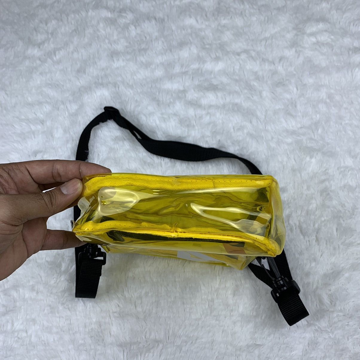 Fila FILA sling bag / shoulder bag transparent design.. Size ONE SIZE - 16 Thumbnail