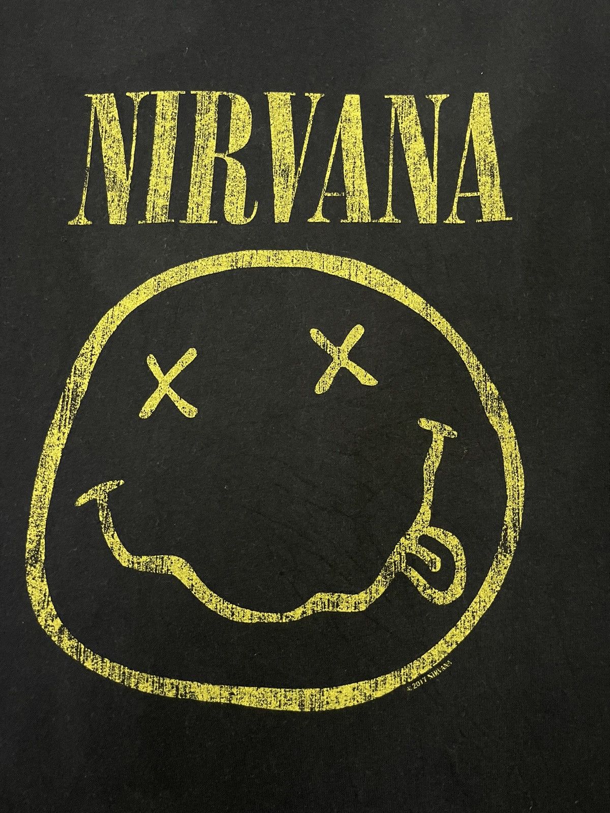 Band Tees × Nirvana NIRVANA SMILE 2017 TSHIRT Size US M / EU 48-50 / 2 - 3 Thumbnail