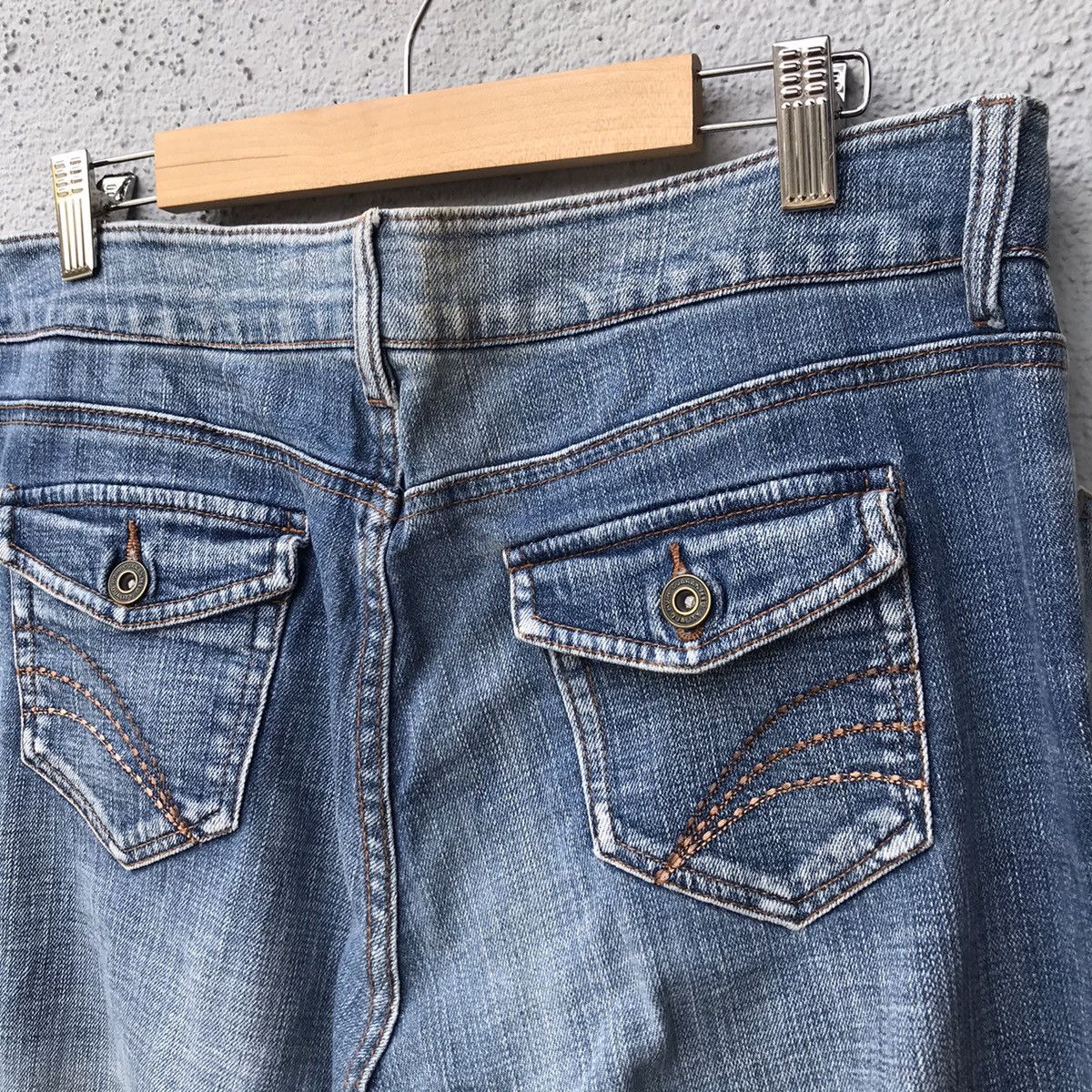 Japanese Brand Vintage Theoria Blue Wash Distressed Flare Jeans Size US 32 / EU 48 - 10 Thumbnail