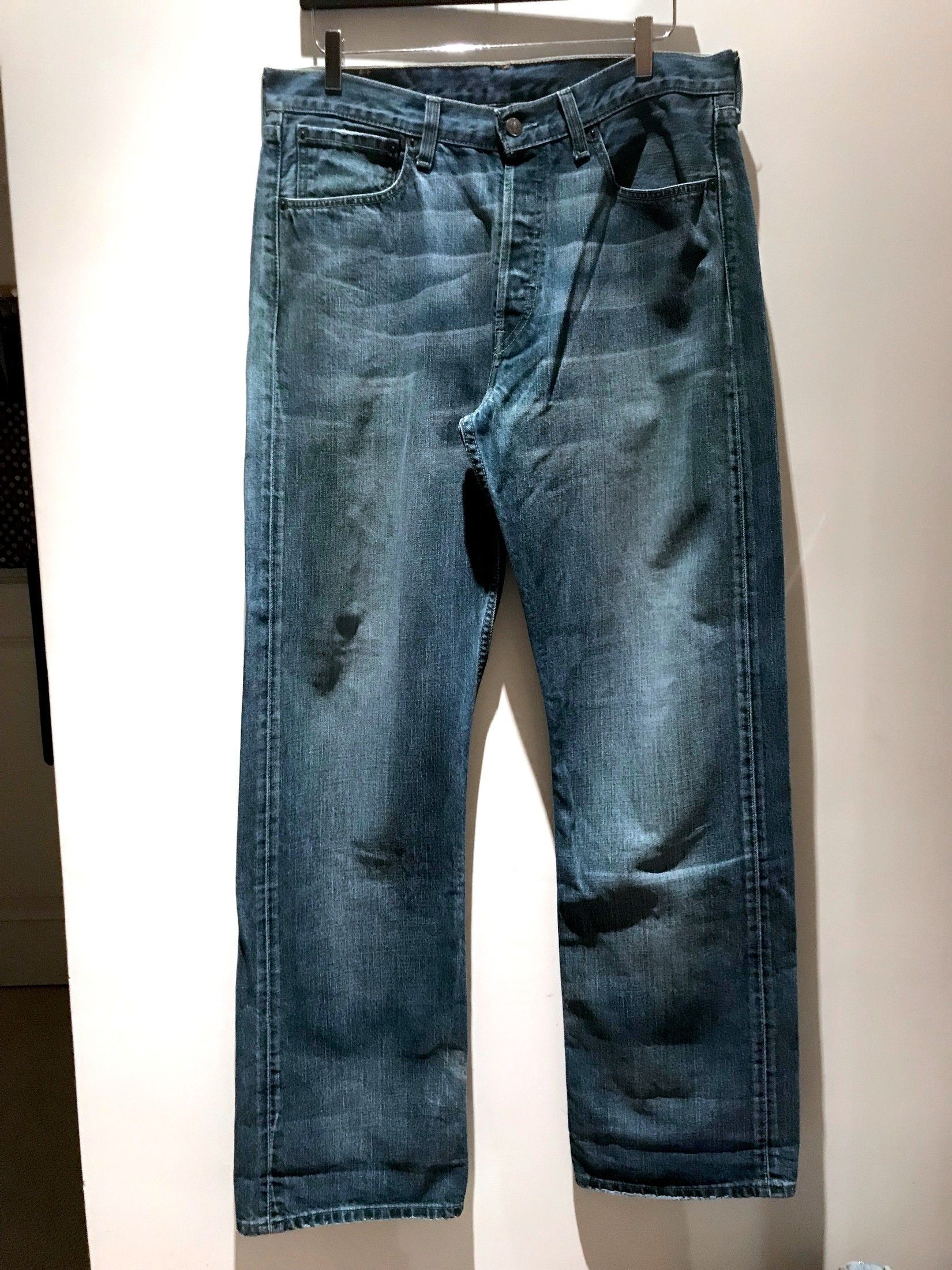 Levi's VINTAGE INDIGO BLUE DISTRESSED DRY DENIM JEANS Size US 32 / EU 48 - 9 Thumbnail