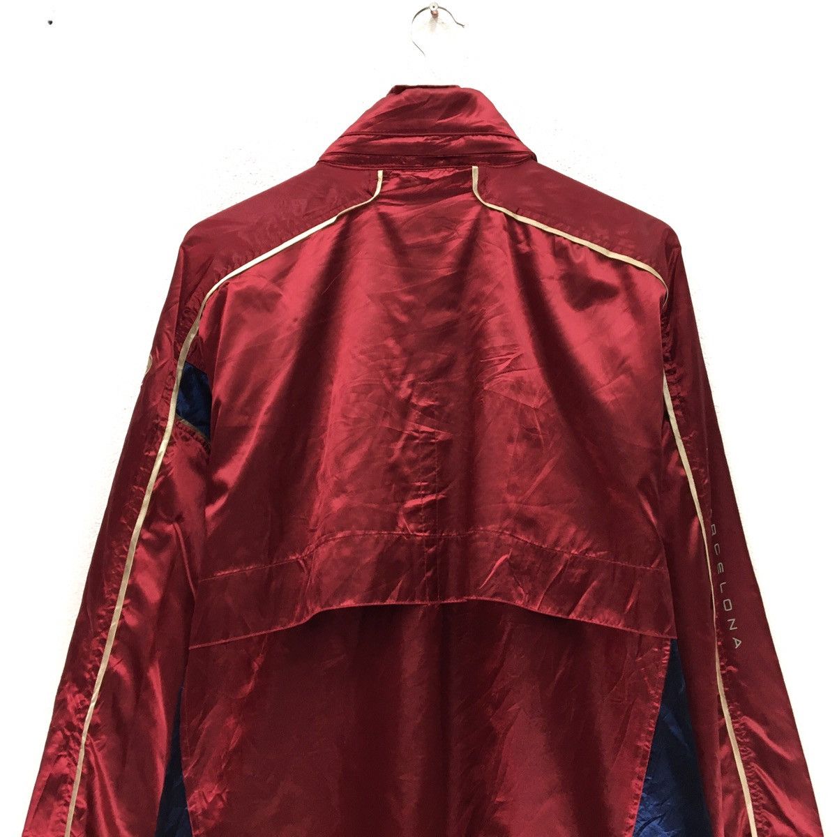 Nike × Sports Specialties Nike X Barcelona FC Zipped Up Jacket Size US XL / EU 56 / 4 - 4 Thumbnail