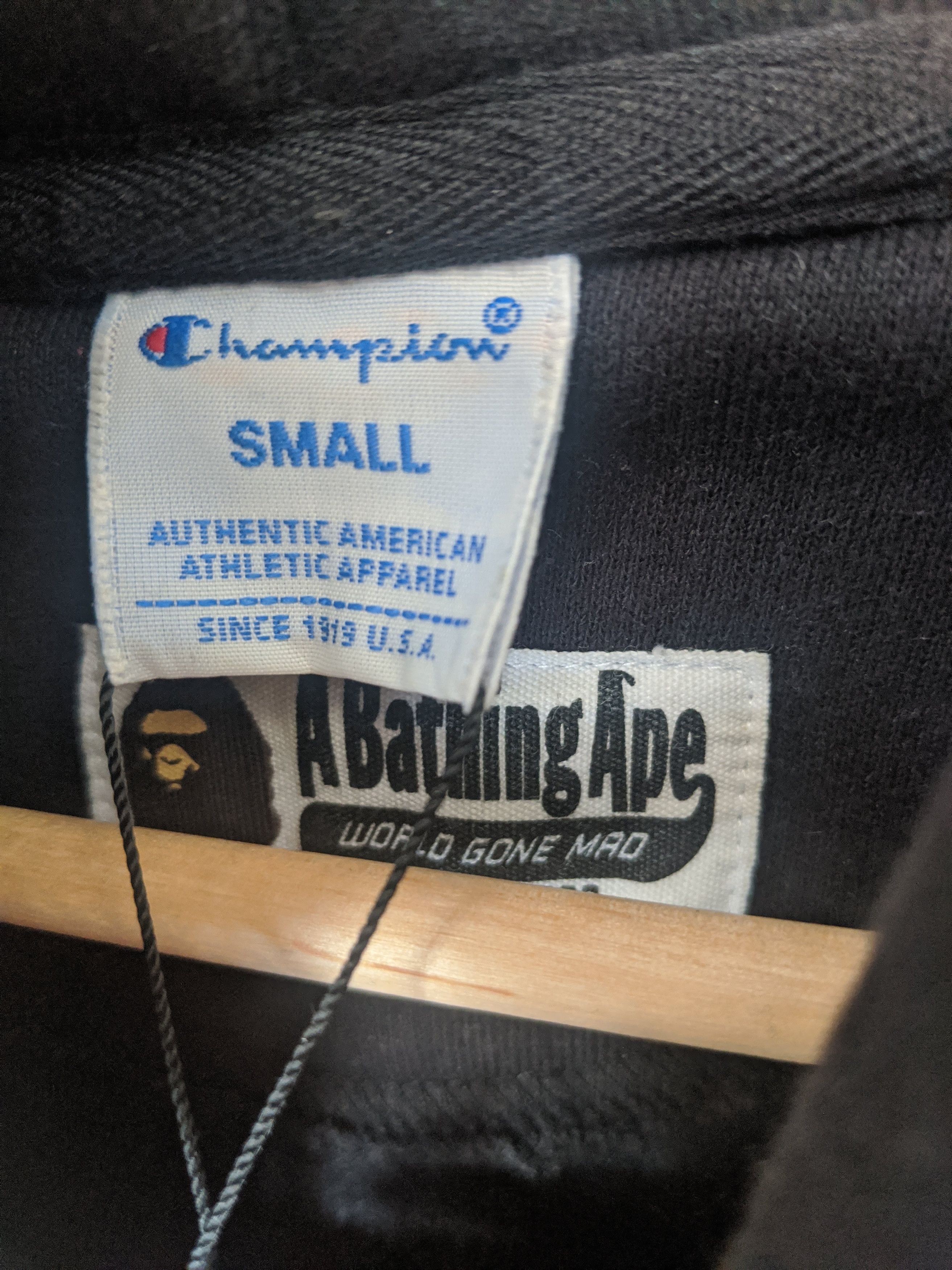 Bape × Champion Bape x Champion hoodie FW17 Size US S / EU 44-46 / 1 - 3 Thumbnail